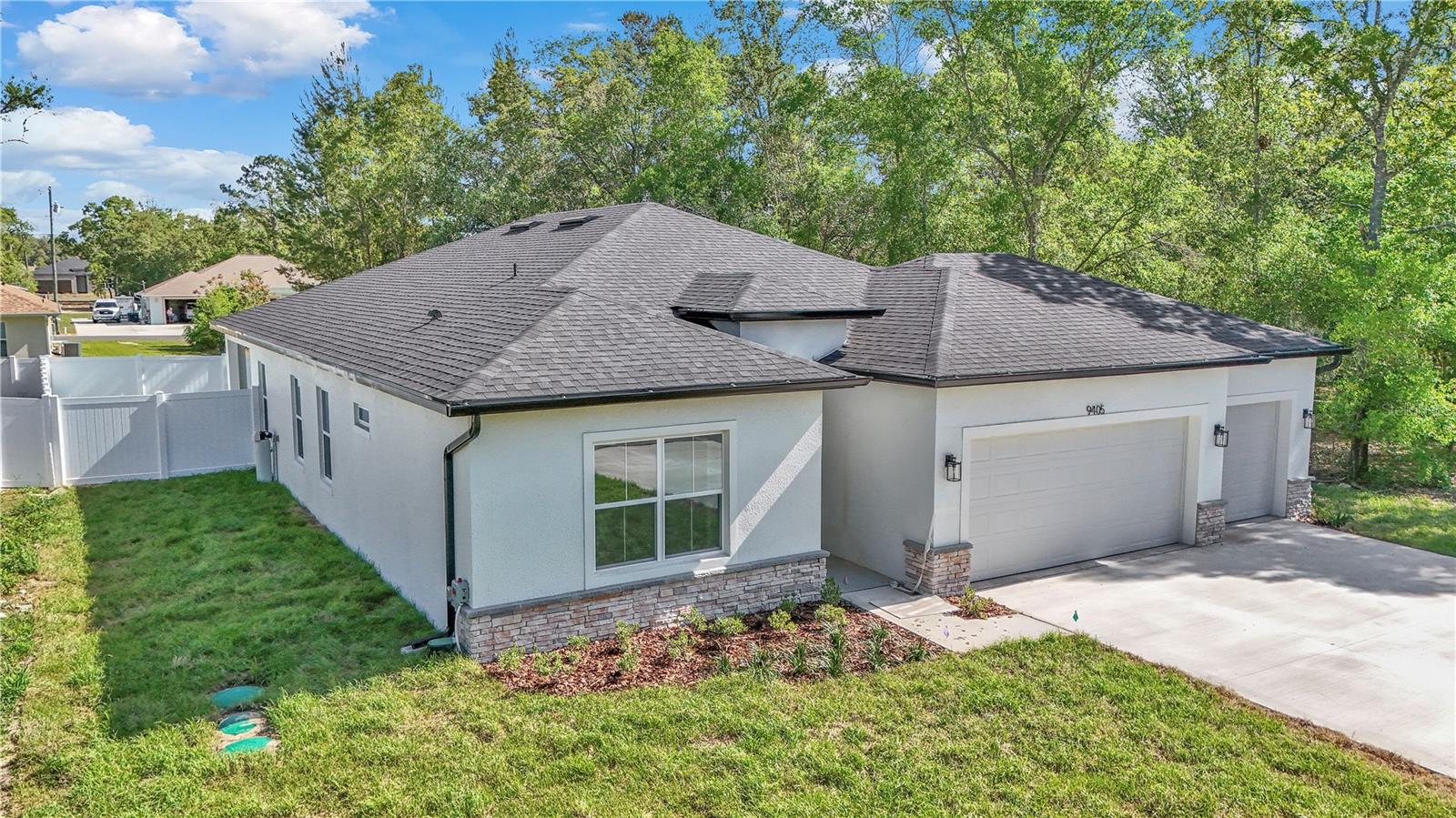 Image 3 of 40 For 9405 159th Lane