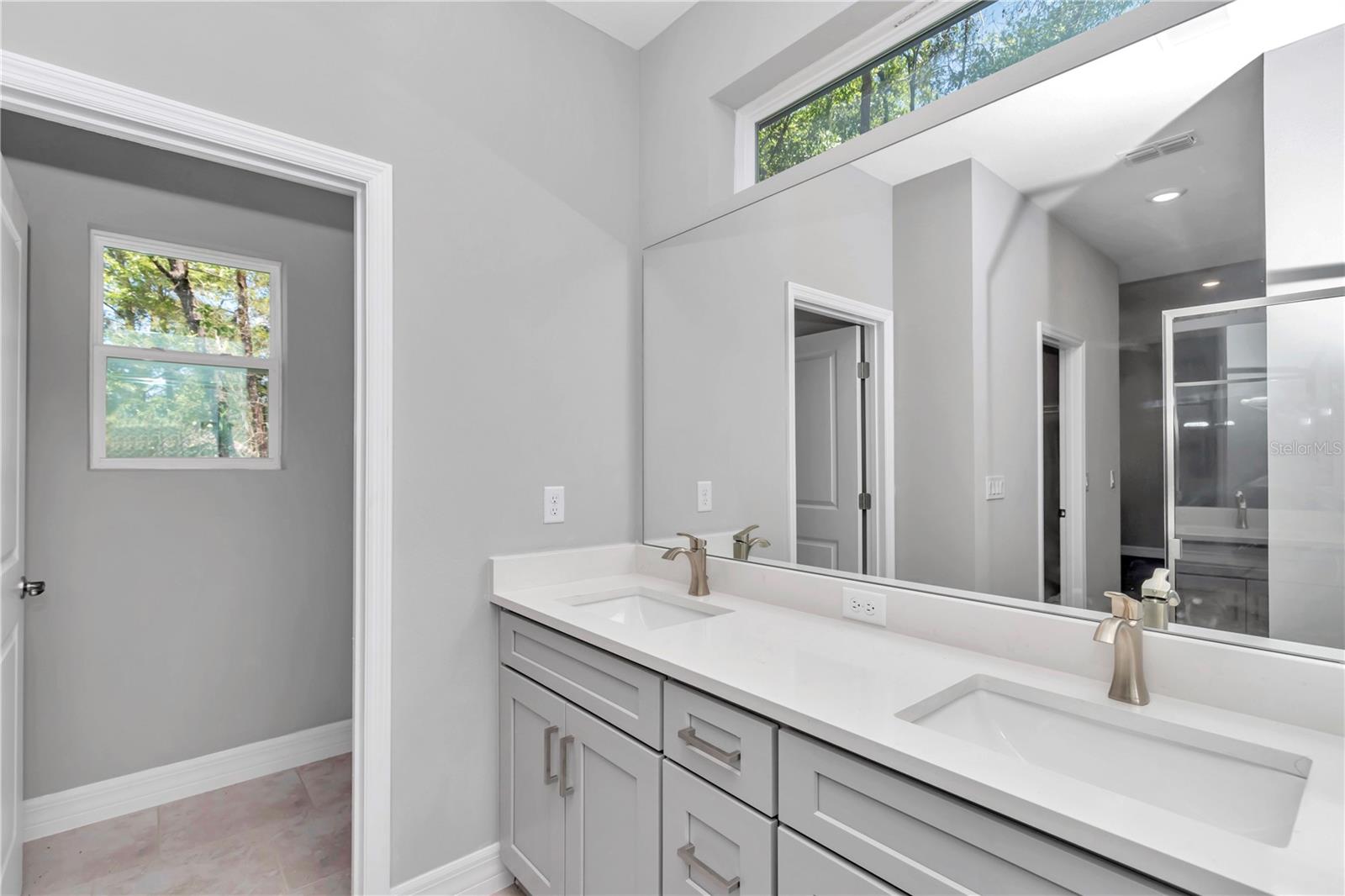 Image 36 of 40 For 9405 159th Lane