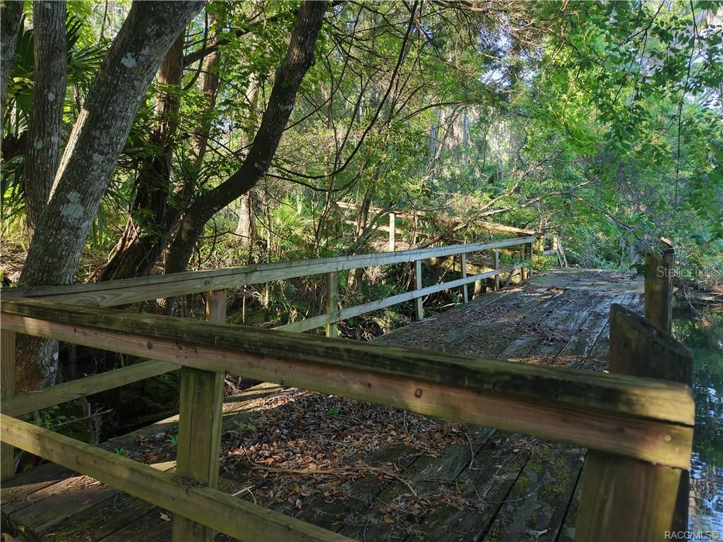 Image 23 of 34 For 12445 Foss Groves Path