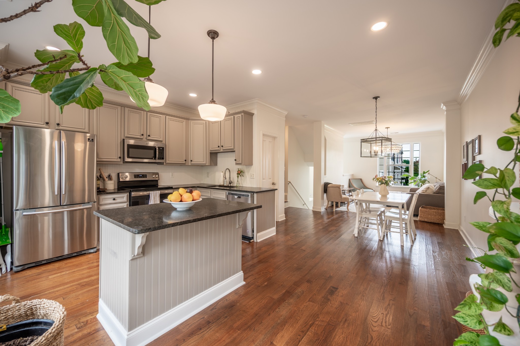 Image 13 of 50 For 2206 3rd Avenue