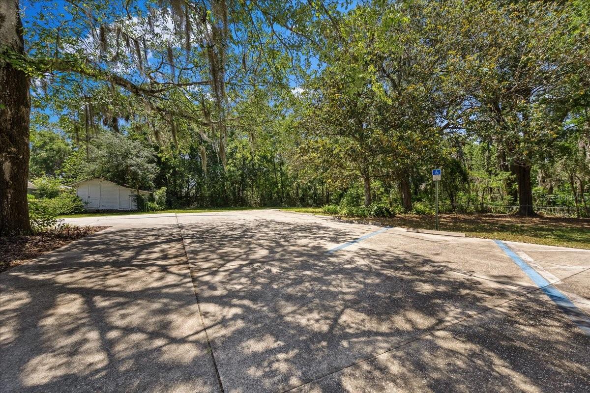 Image 31 of 50 For 2206 3rd Avenue