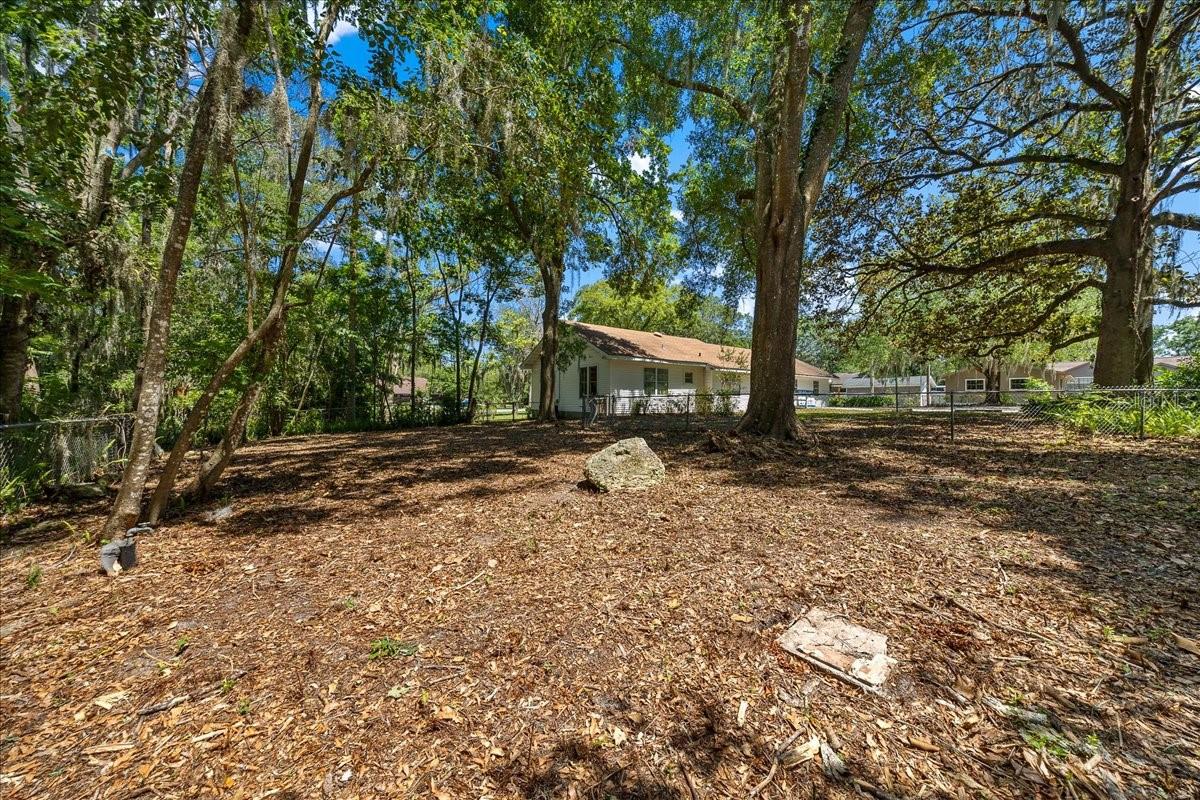 Image 35 of 50 For 2206 3rd Avenue
