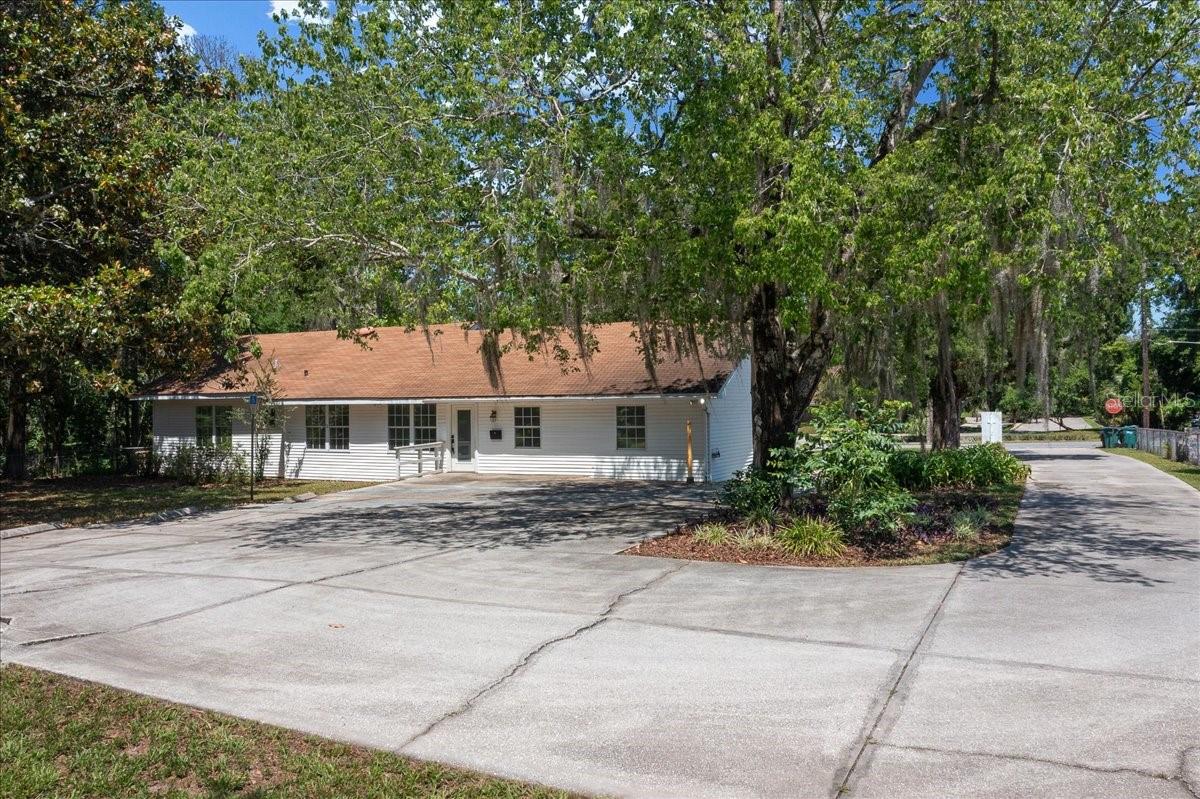 Image 45 of 50 For 2206 3rd Avenue