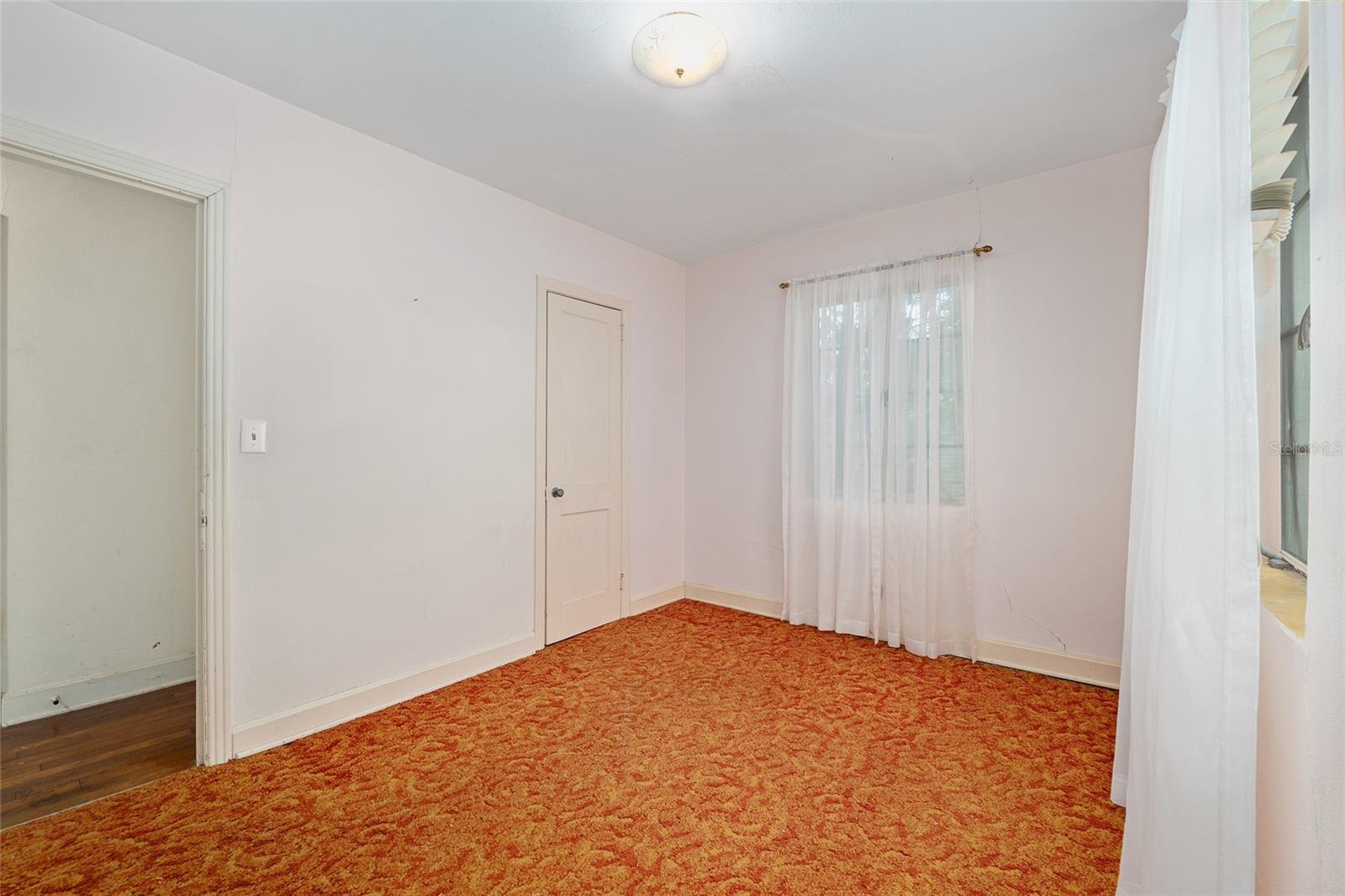 Image 21 of 32 For 608 31st Terrace