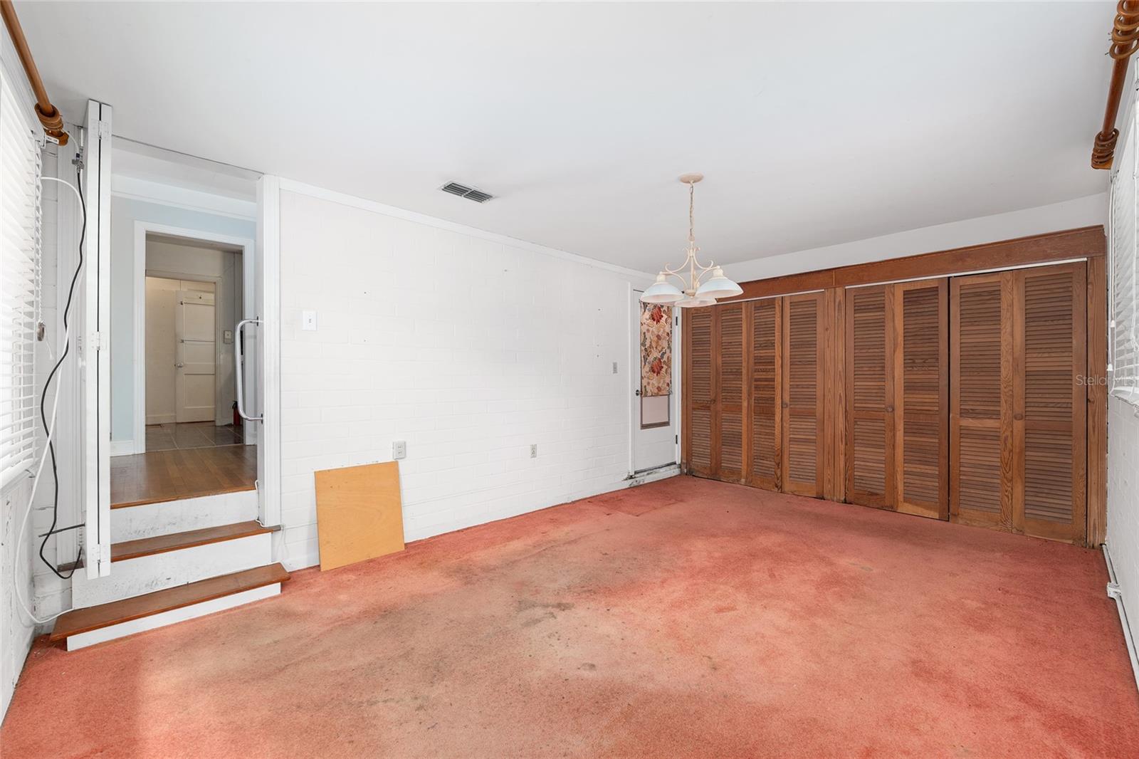 Image 24 of 32 For 608 31st Terrace