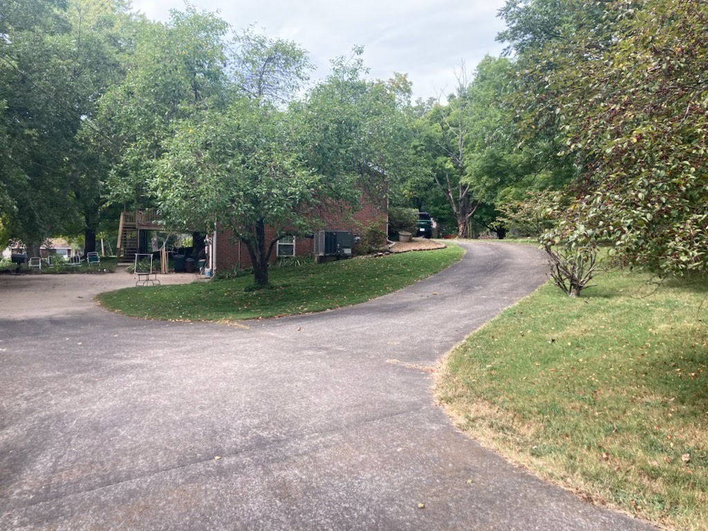 Image 4 of 32 For 608 31st Terrace