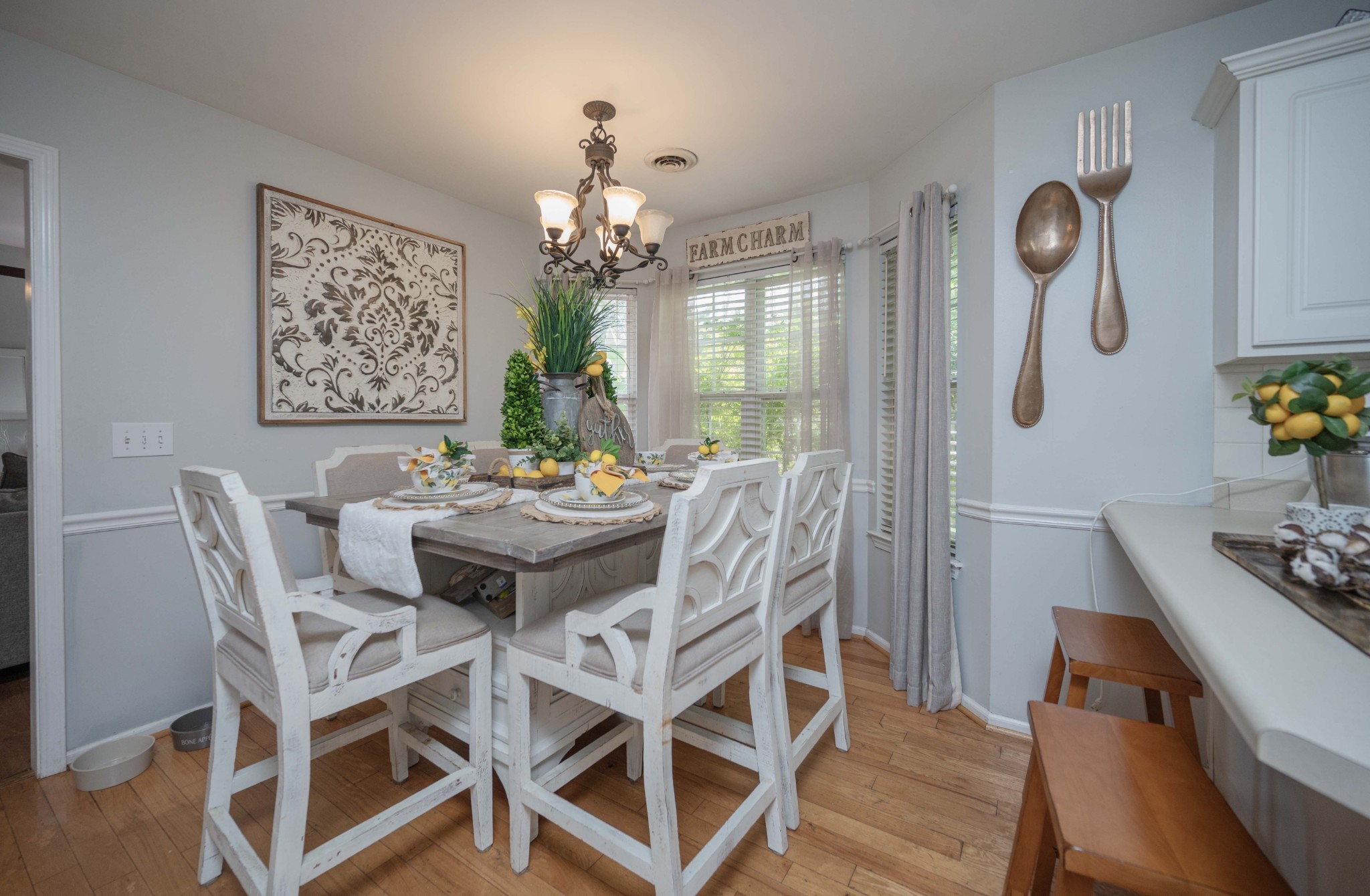 Image 3 of 3 For 6610 Shorewood Drive
