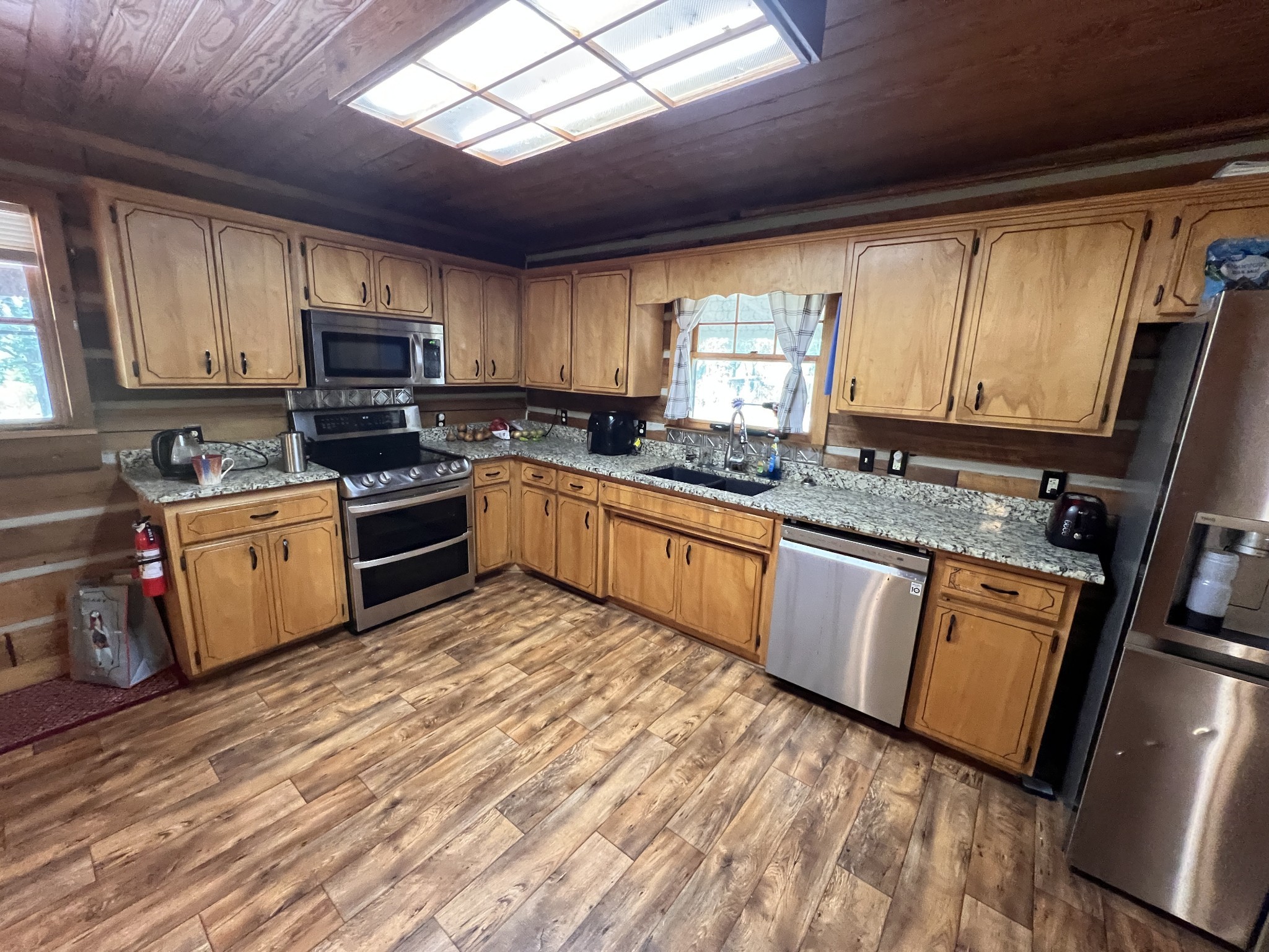 Image 10 of 20 For 5229 Oxford Court