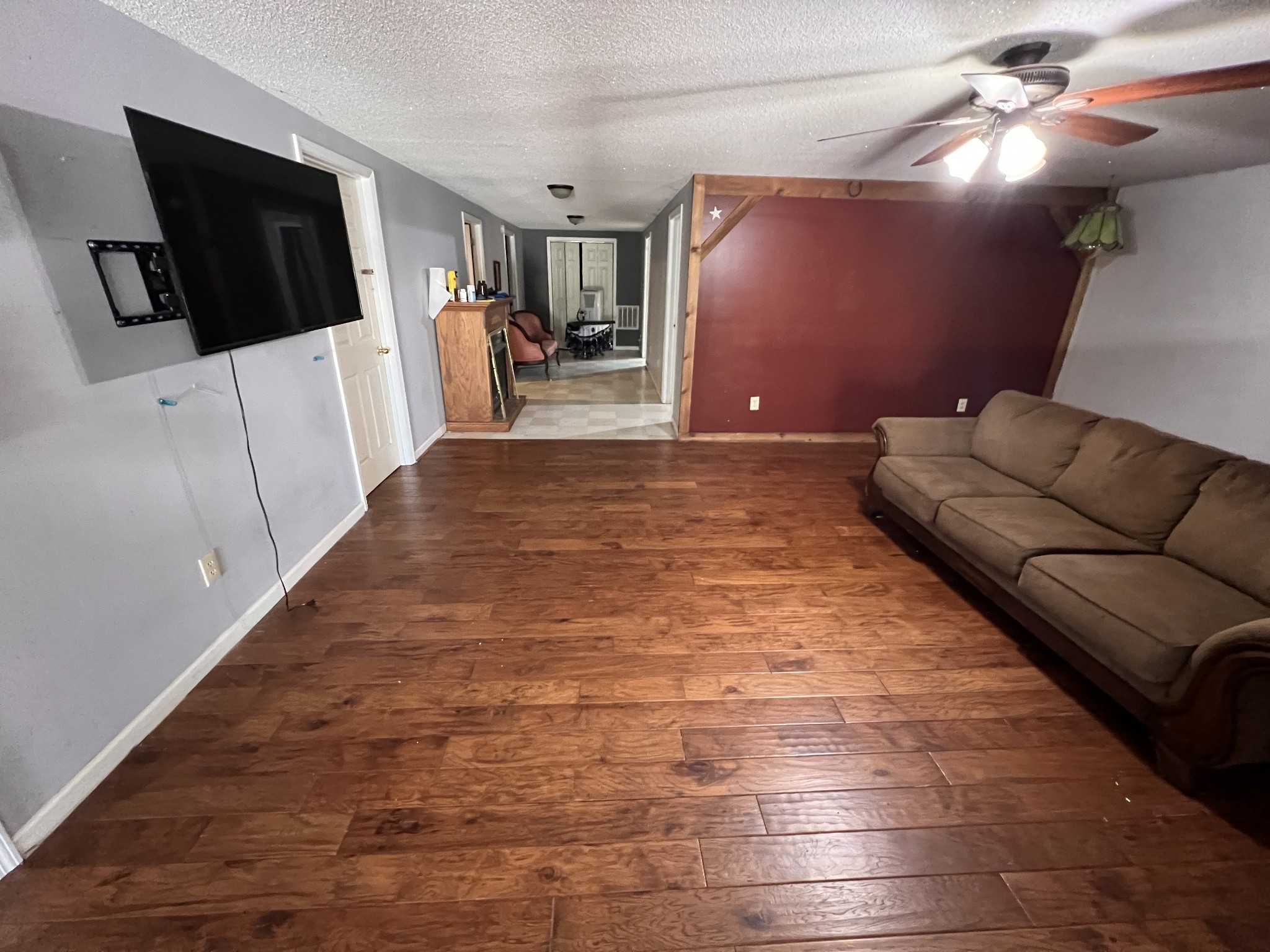 Image 19 of 20 For 5229 Oxford Court