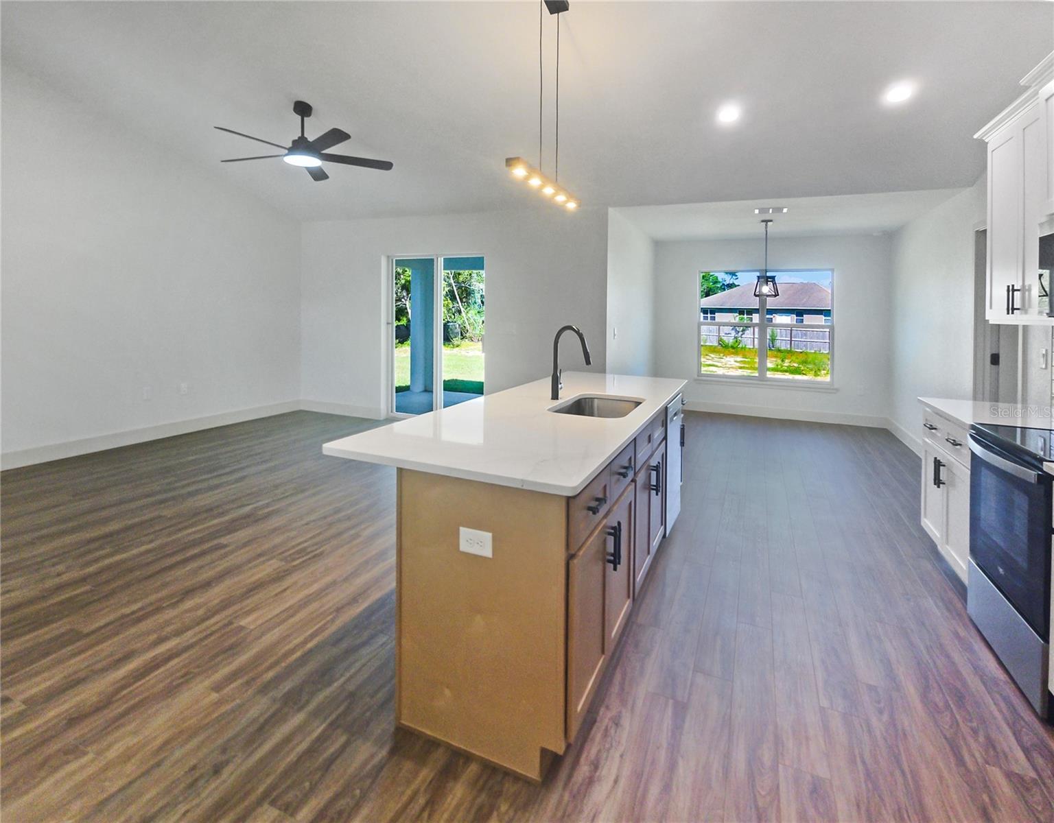 Image 66 of 83 For 10409 45 Avenue