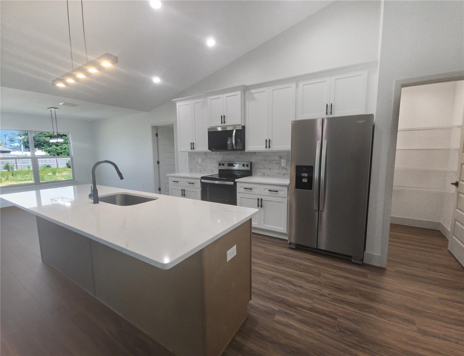 Image 82 of 83 For 10409 45 Avenue