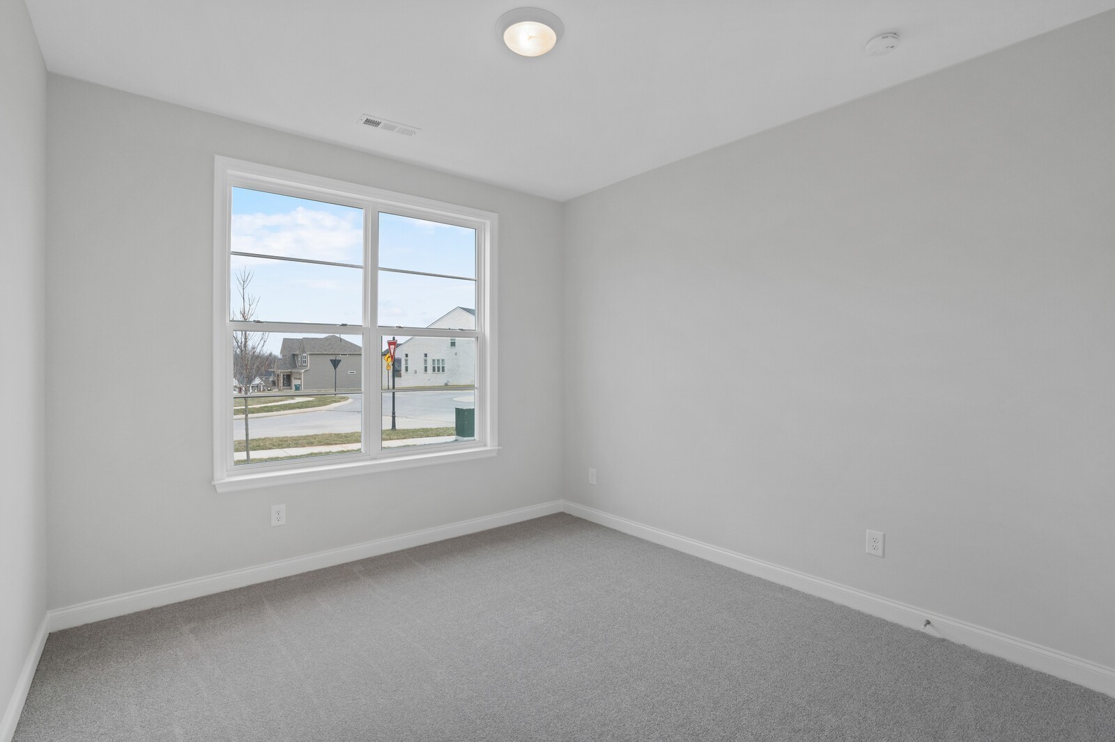 Image 15 of 18 For 10434 133rd Avenue