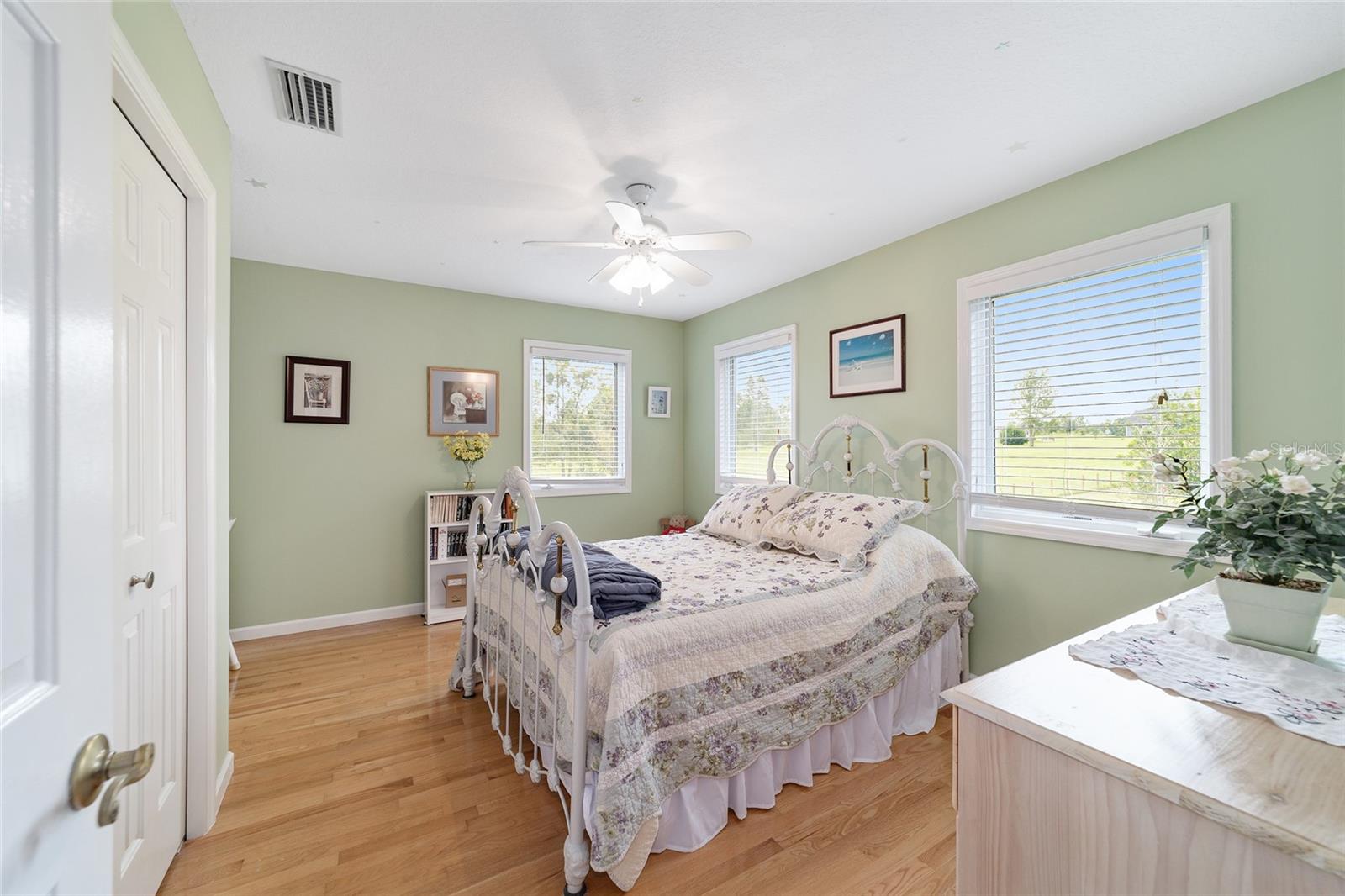 Image 17 of 27 For 20921 36th Street