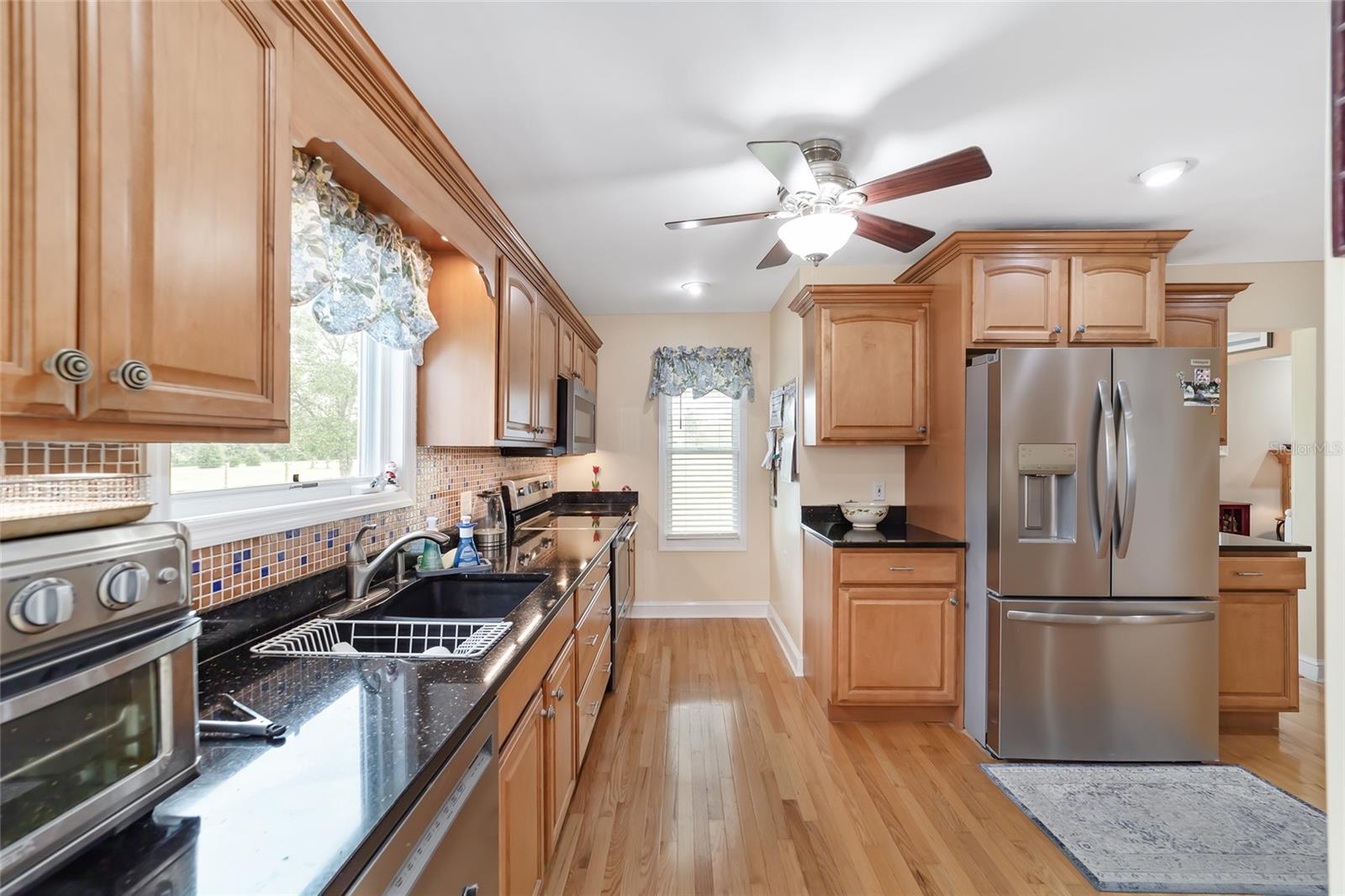 Image 7 of 27 For 20921 36th Street