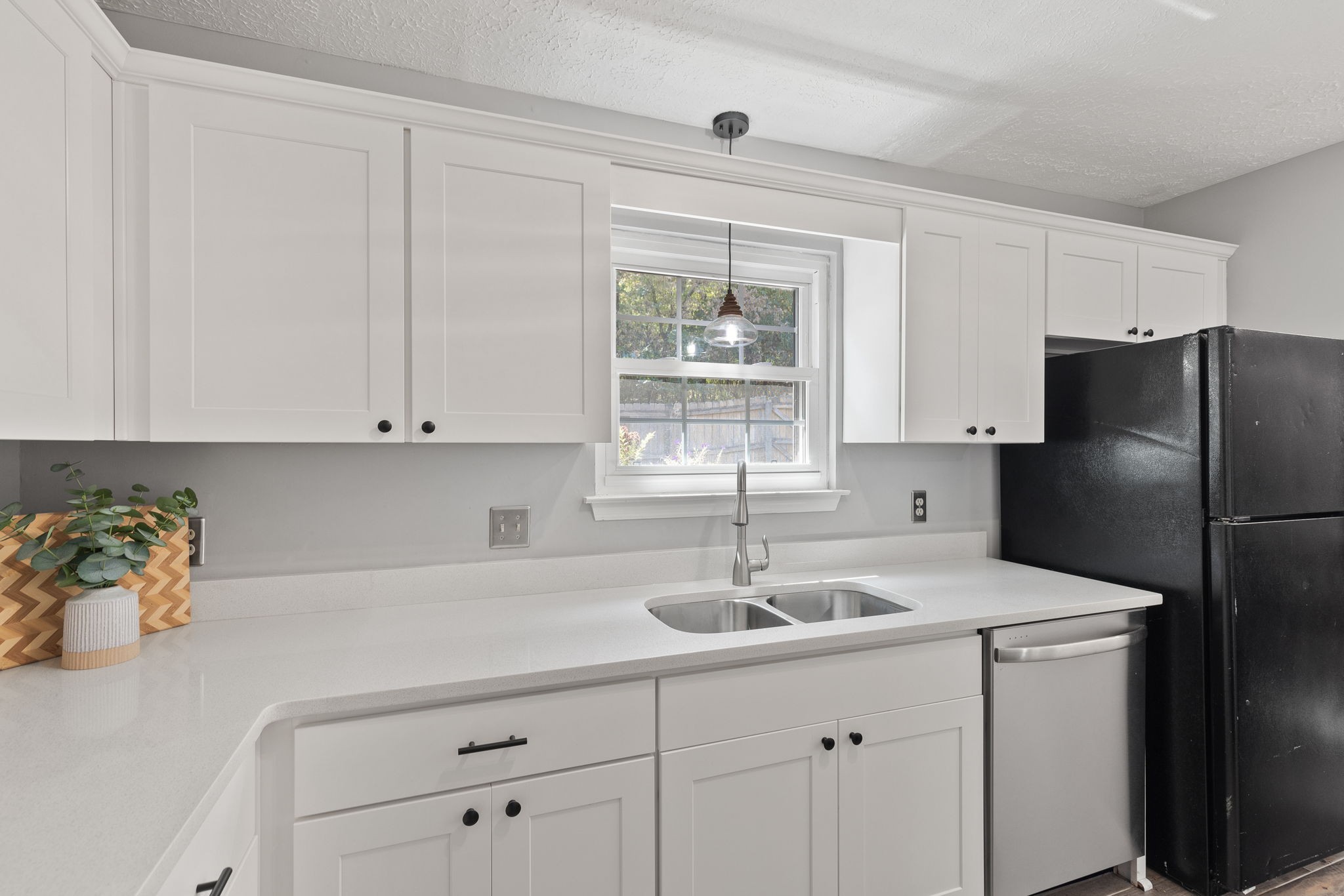 Image 9 of 13 For 29781 46 Avenue