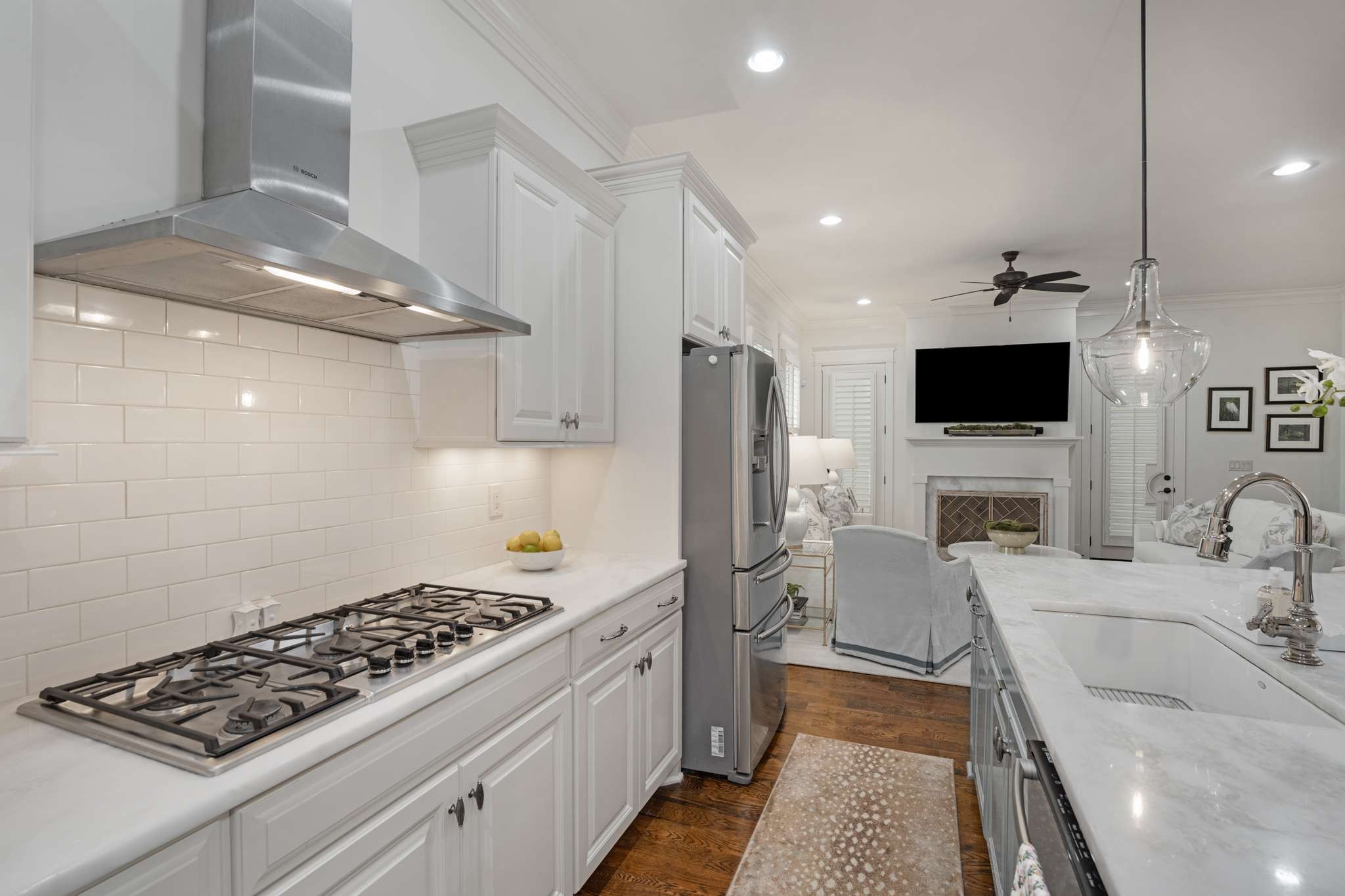 Image 11 of 23 For 10530 98th Place