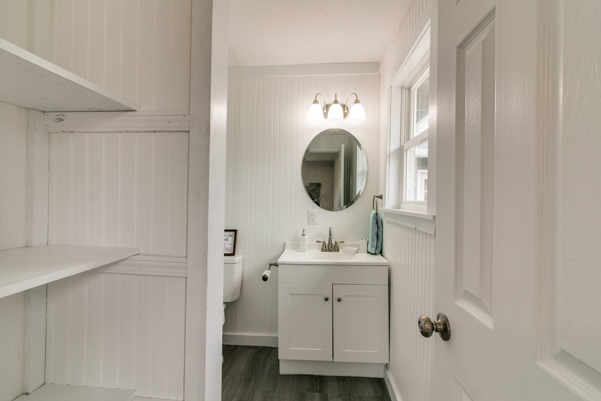 Listing photo id 14 for 5188 Elwood Road