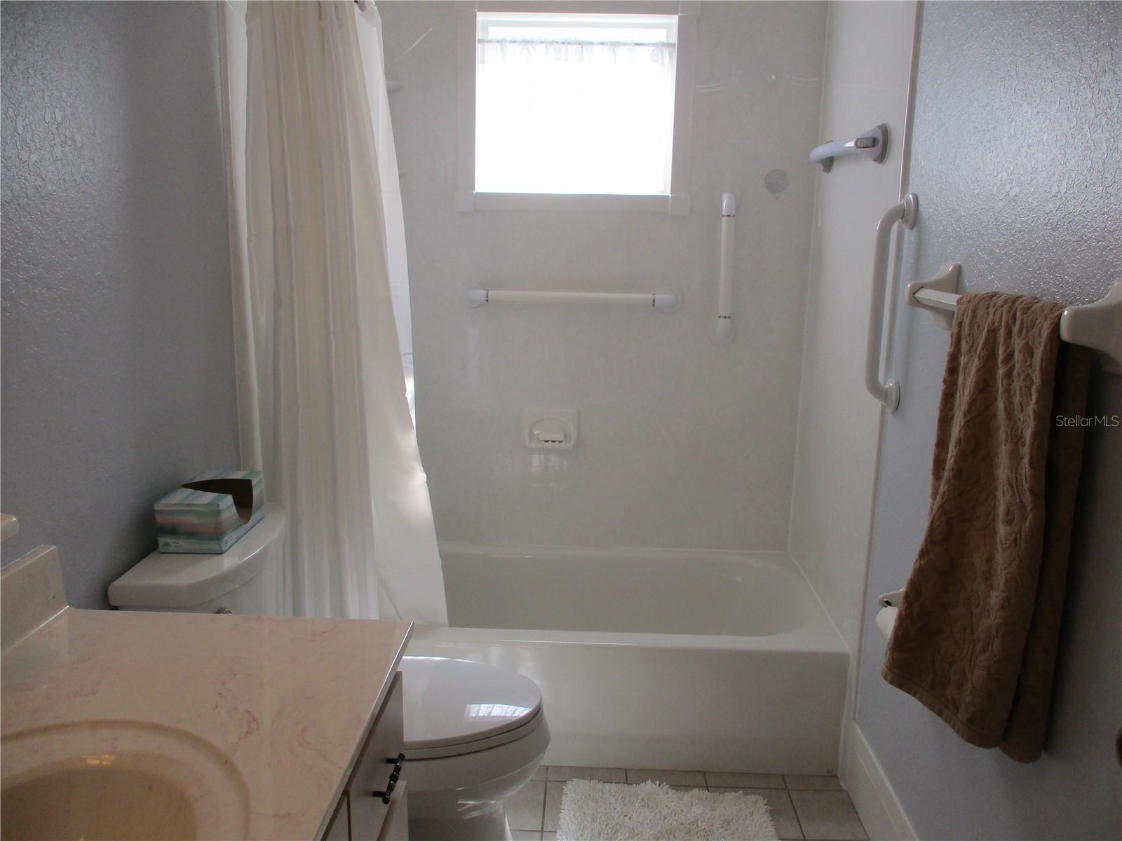 Image 30 of 77 For 14272 112th Circle