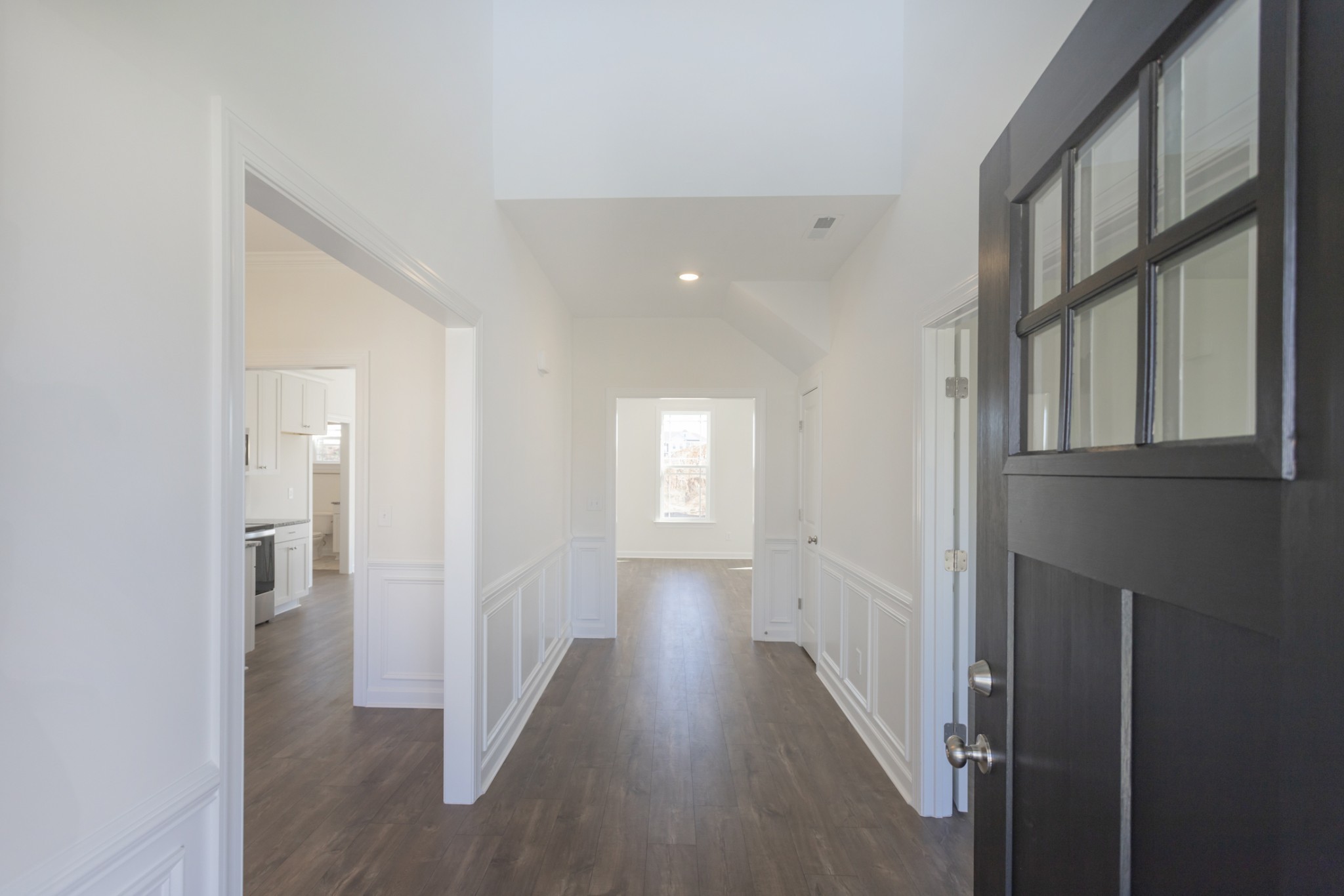 Image 3 of 3 For 50th Circle Sw 6