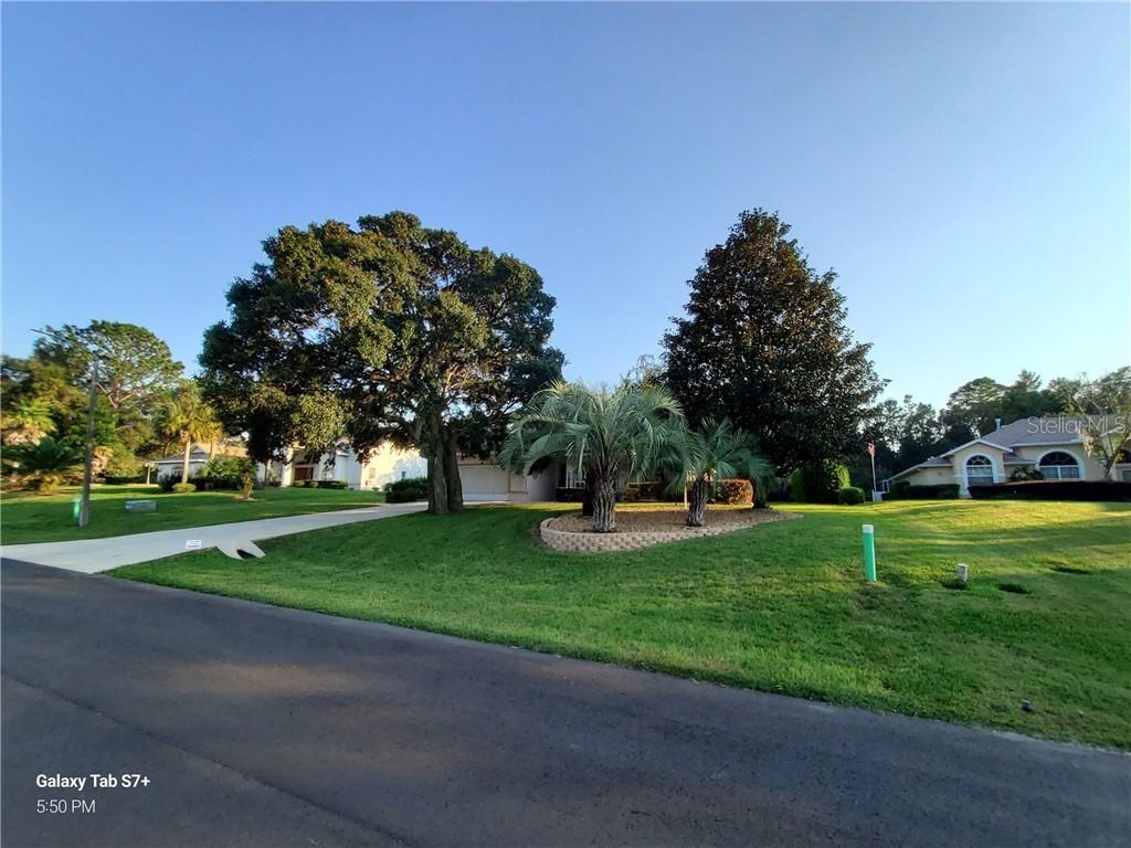 Listing Details for 1566 St. Charles Place, INVERNESS, FL 34453