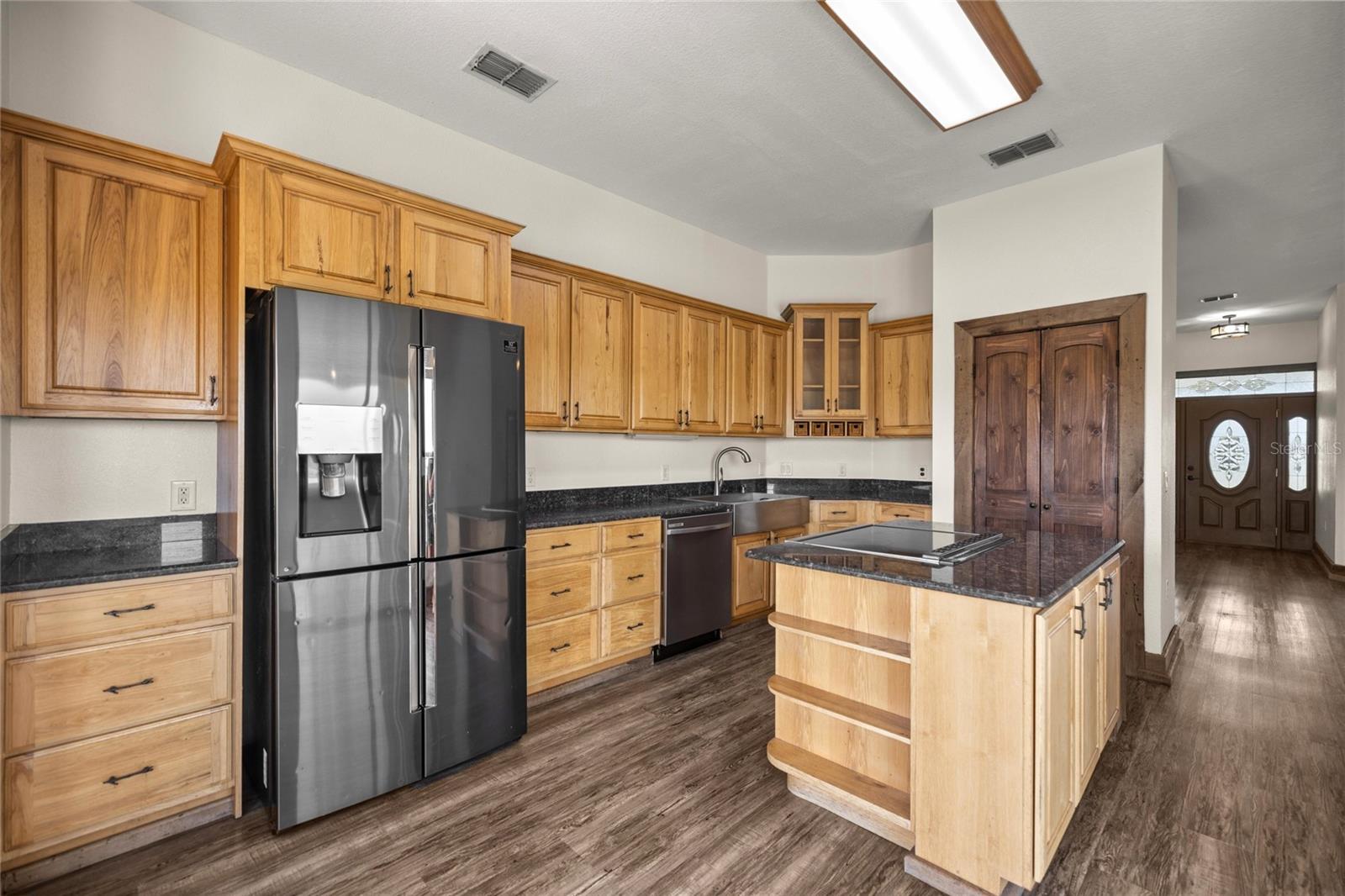 Image 20 of 51 For 20551 80th Street