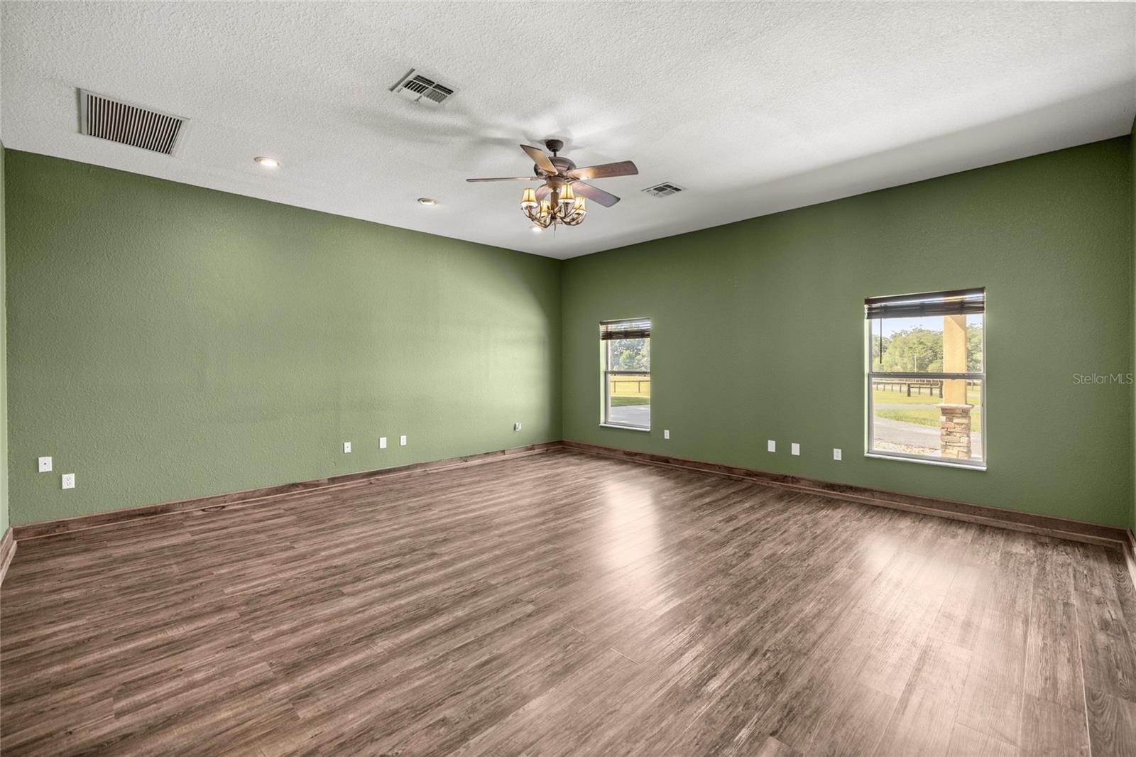 Image 26 of 51 For 20551 80th Street