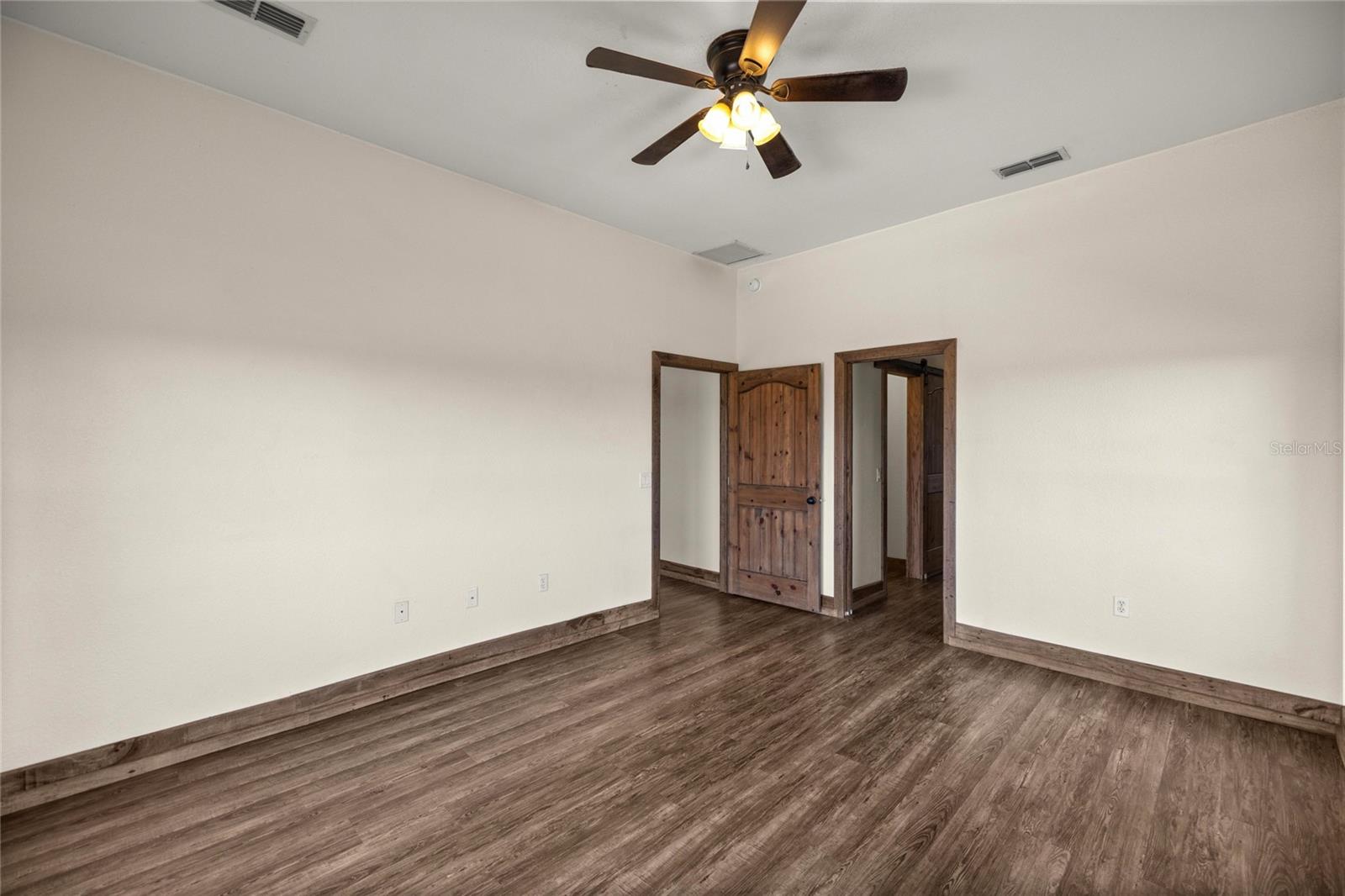 Image 27 of 51 For 20551 80th Street