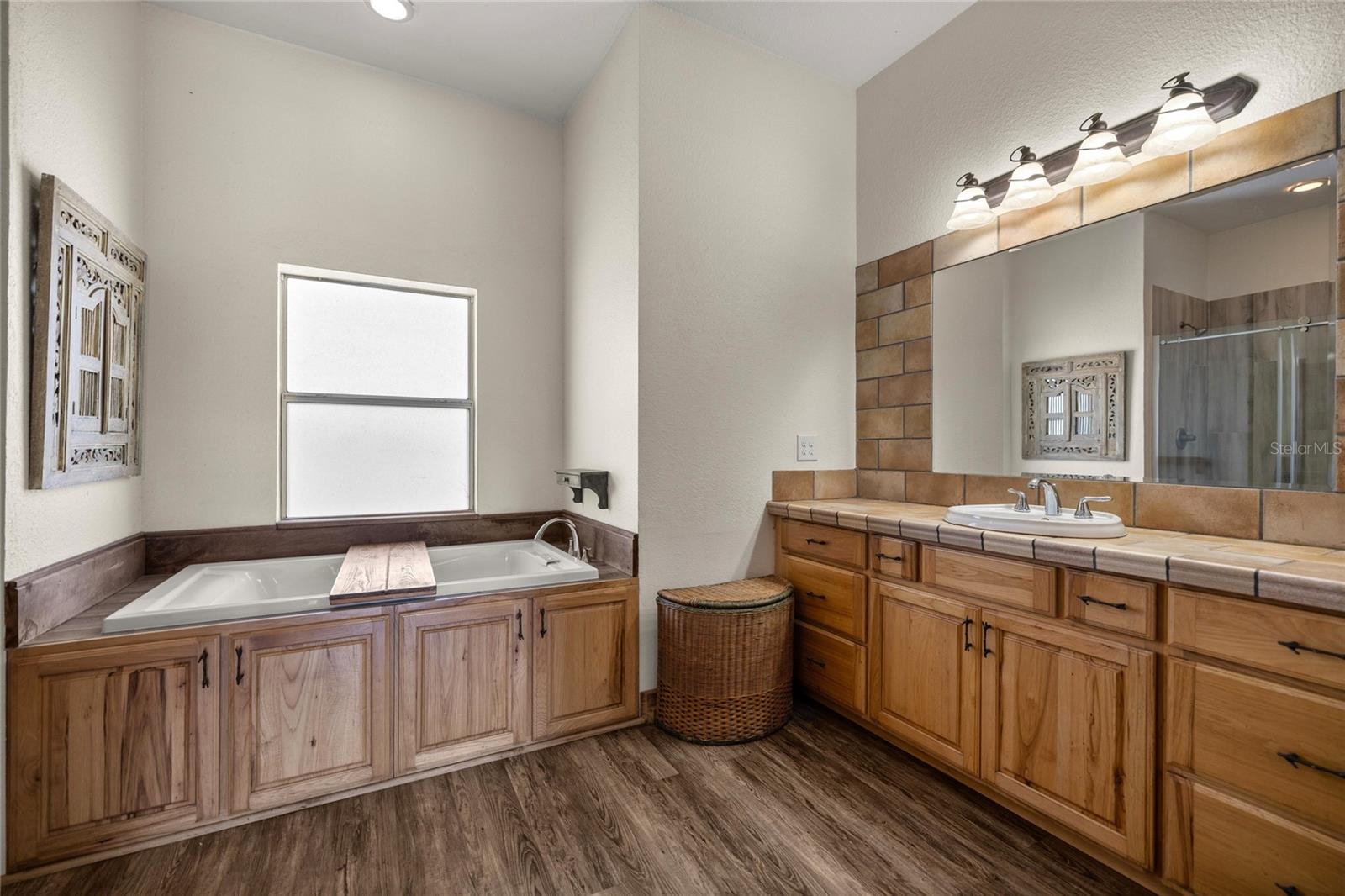 Image 30 of 51 For 20551 80th Street