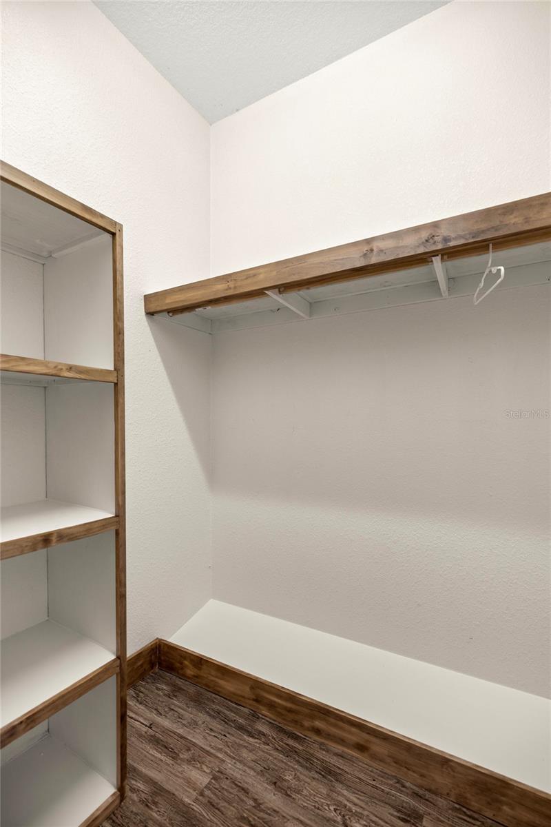 Image 33 of 51 For 20551 80th Street