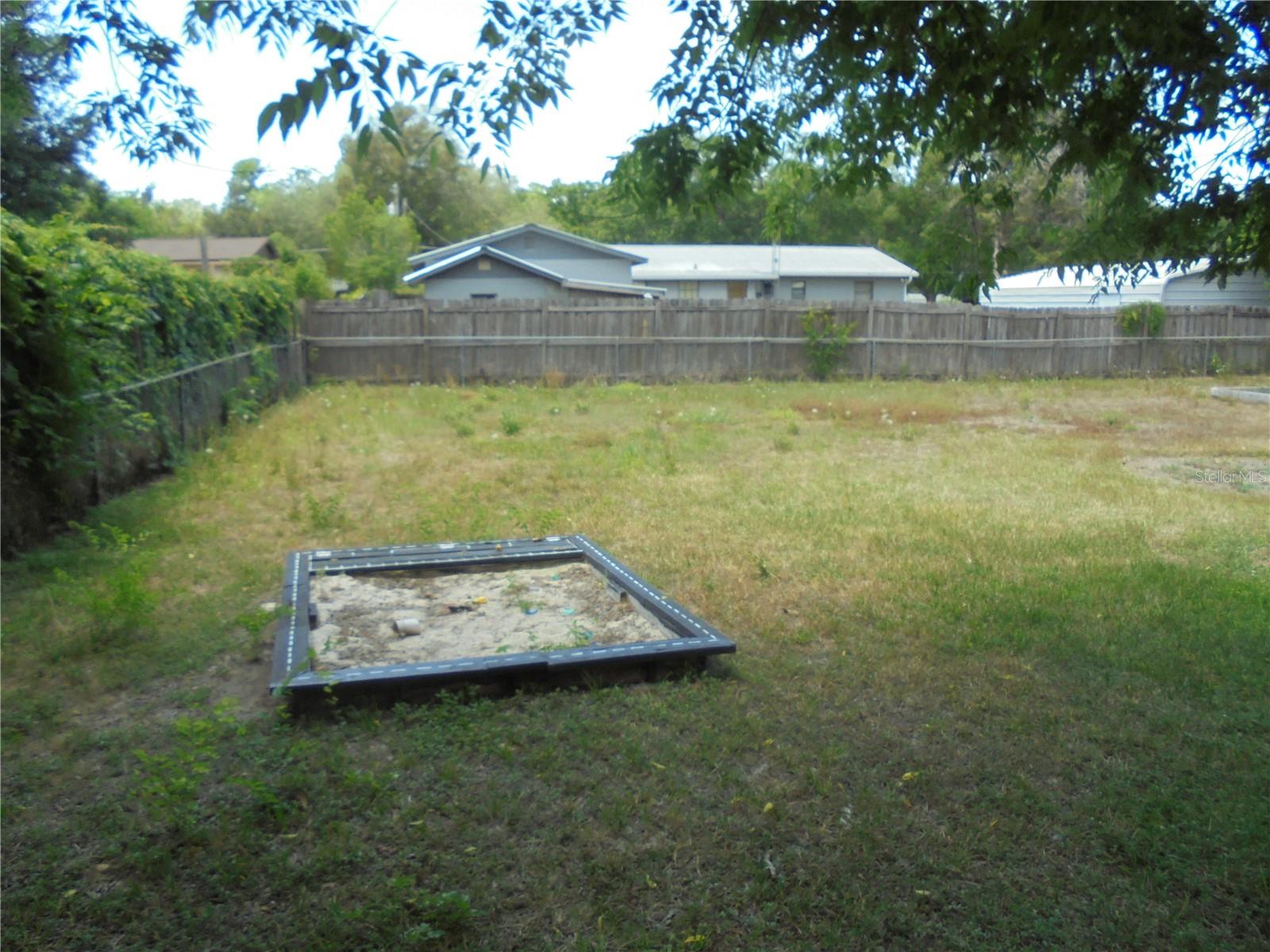 Image 6 of 22 For 2912 24th Court