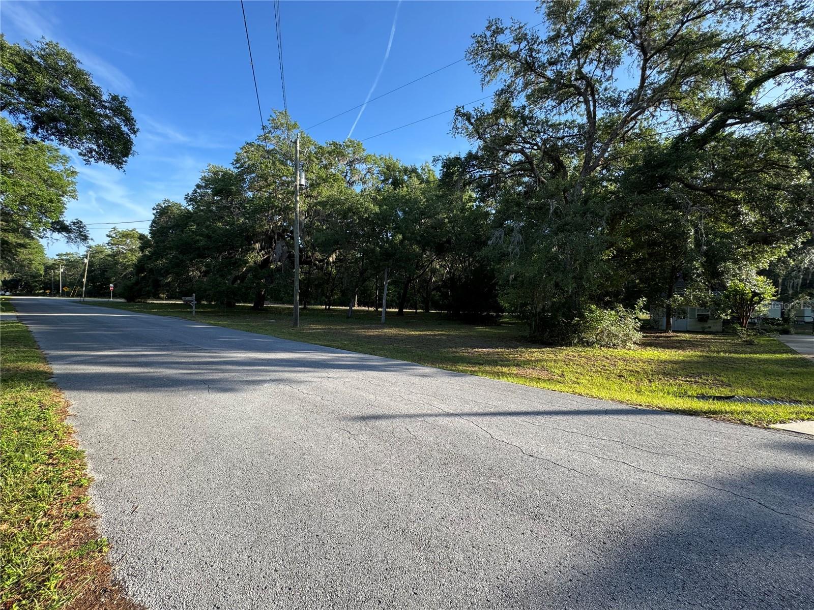 Image 16 of 80 For 3579 Shorewood Drive