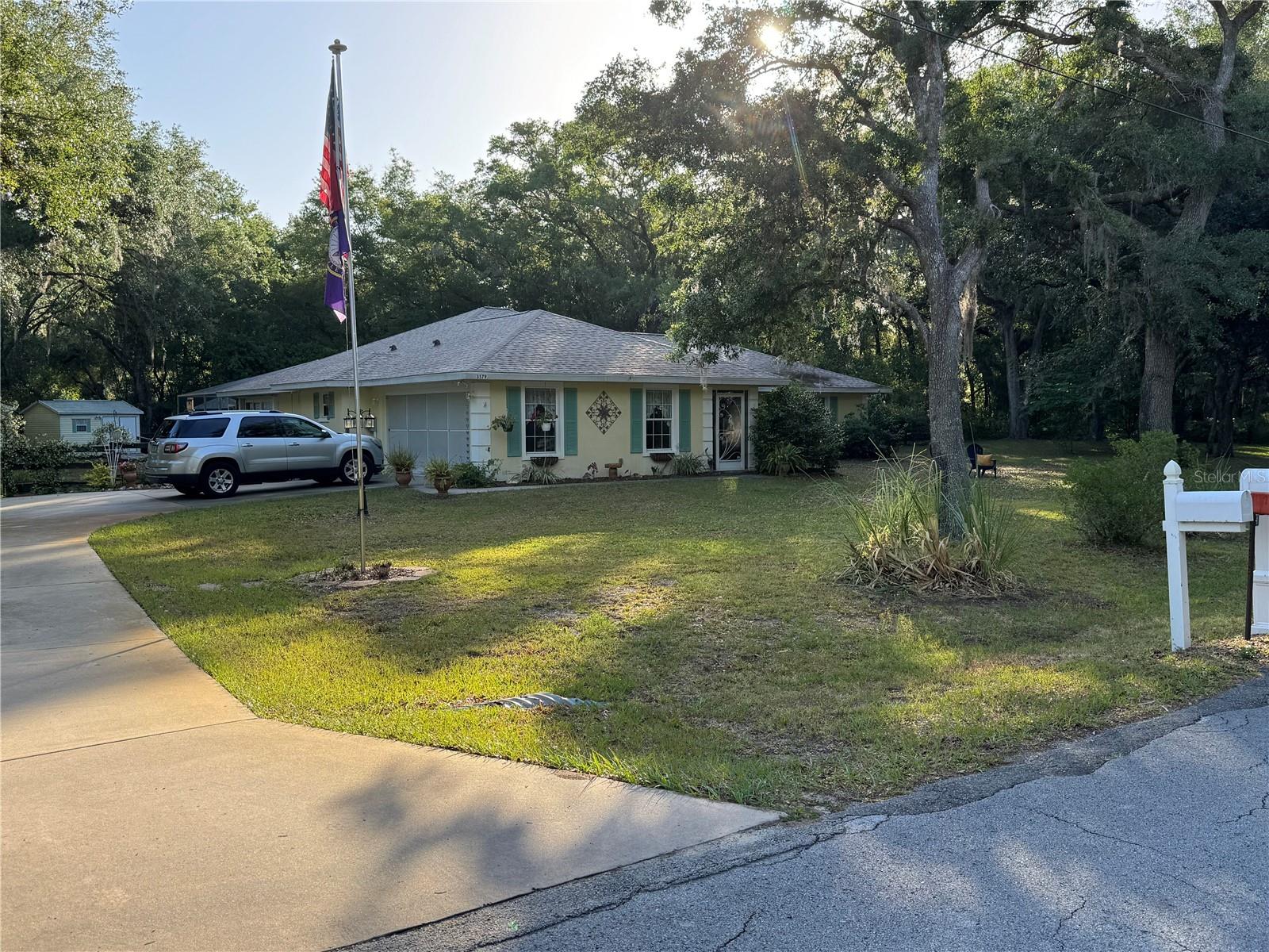 Image 3 of 80 For 3579 Shorewood Drive