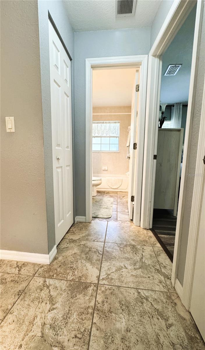 Image 44 of 80 For 3579 Shorewood Drive
