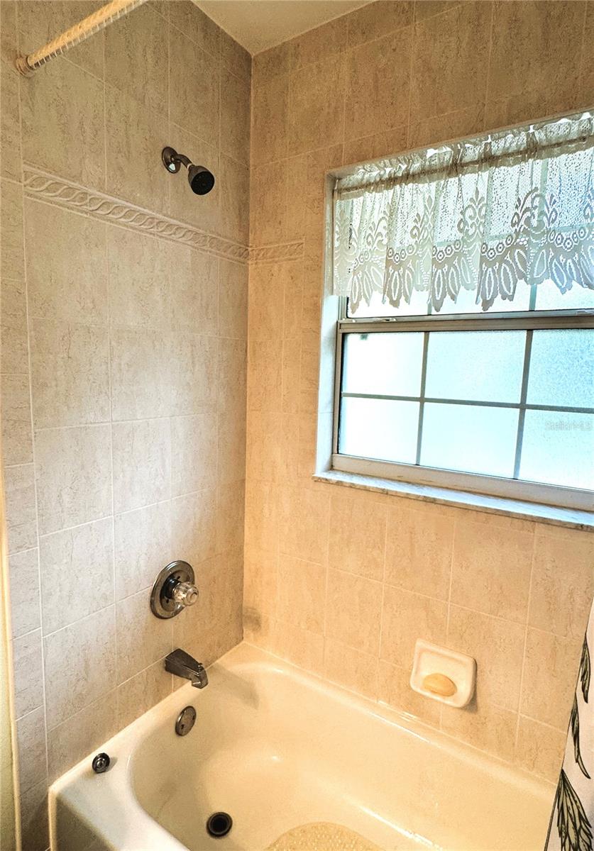 Image 47 of 80 For 3579 Shorewood Drive