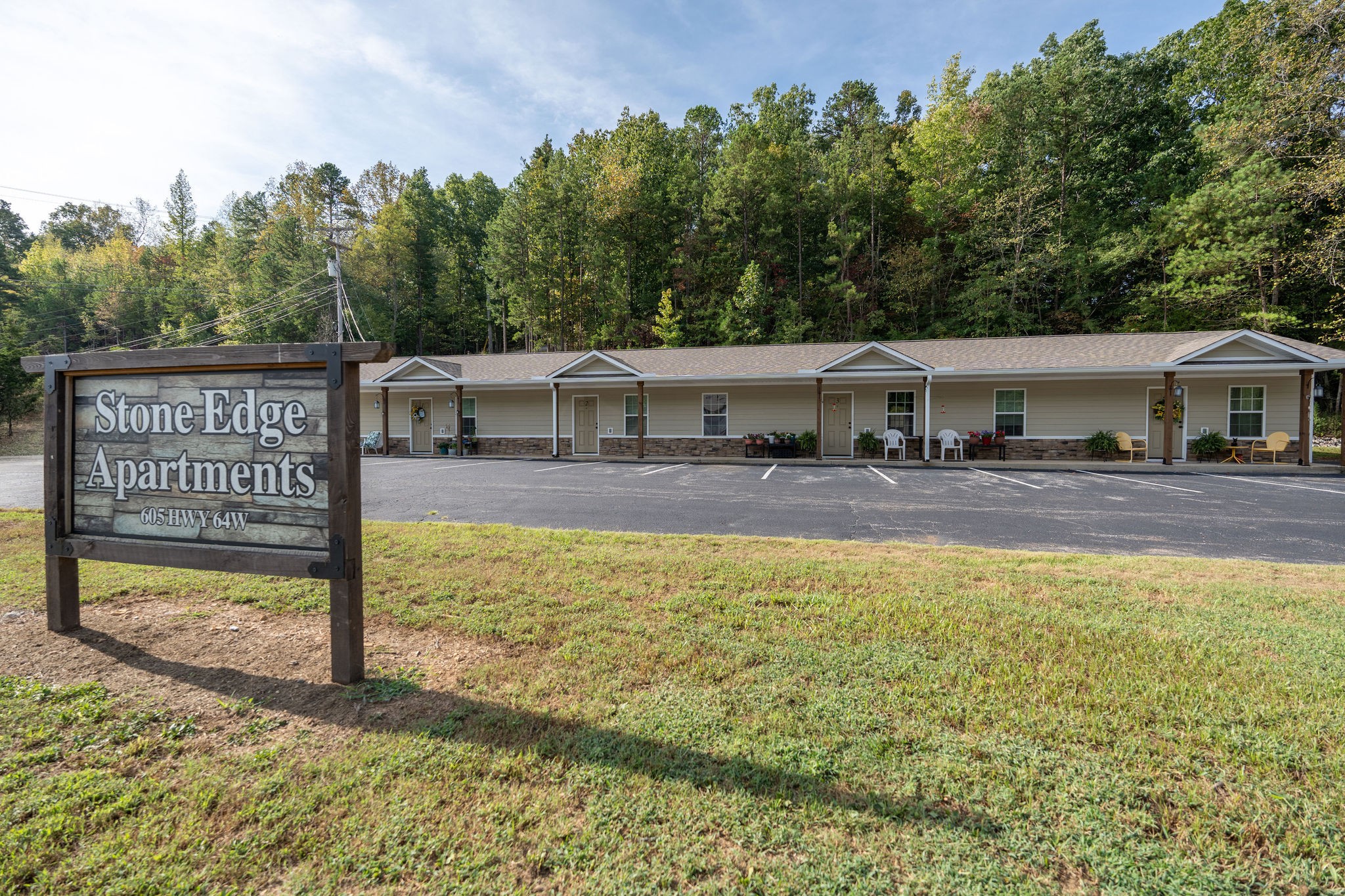 Details for 605 Highway 64 W, Waynesboro, TN 38485