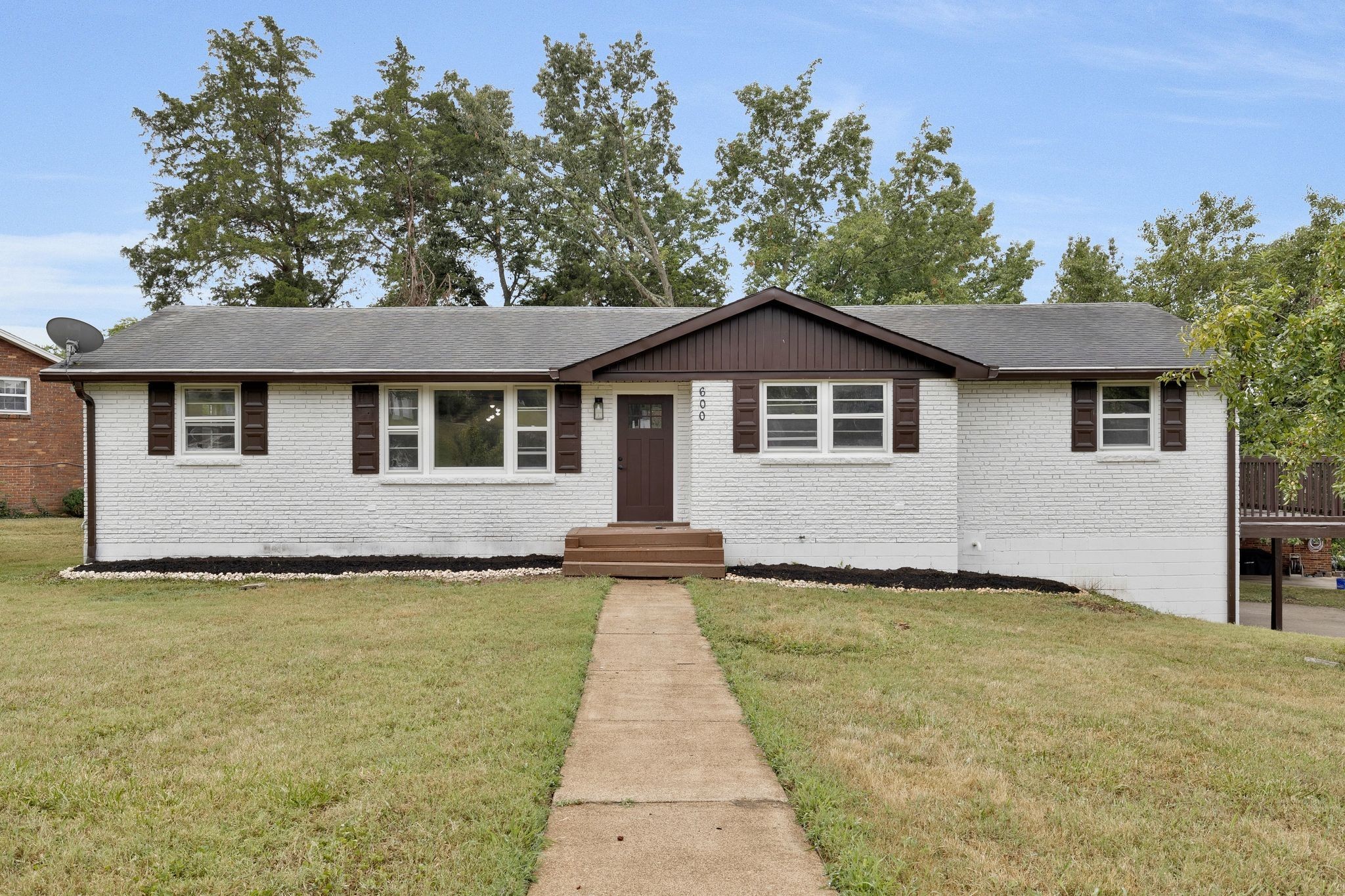 Image 3 of 19 For 10426 133rd Avenue