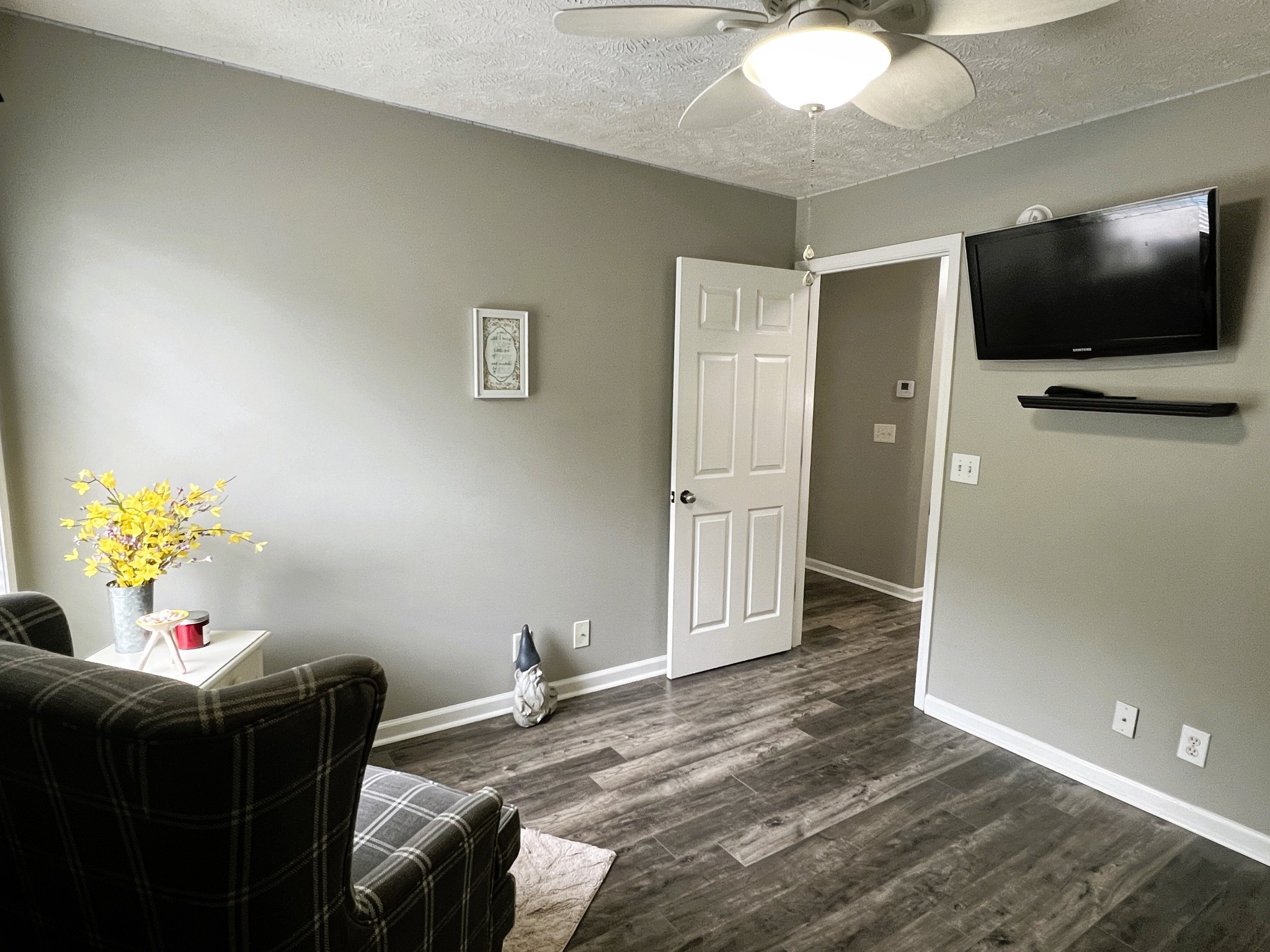 Image 27 of 99 For 1739 Broad Winged Hawk Drive