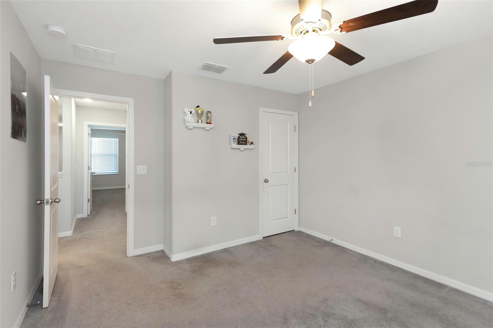 Image 48 of 99 For 1739 Broad Winged Hawk Drive