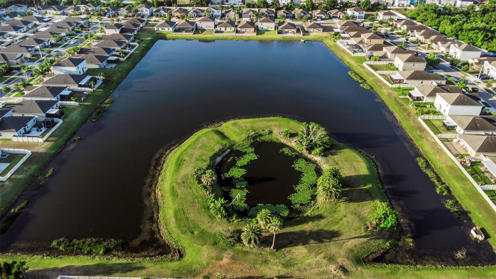 Image 86 of 99 For 1739 Broad Winged Hawk Drive
