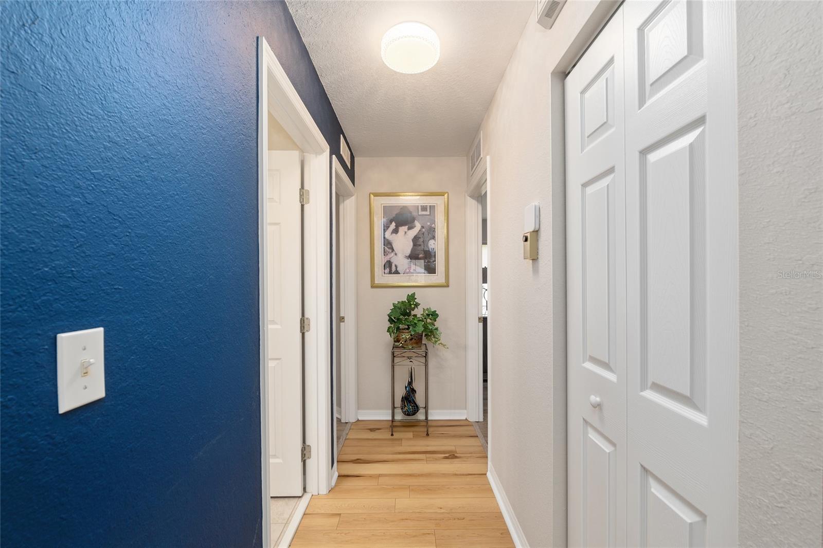Image 28 of 71 For 6858 Sw 111th Loop