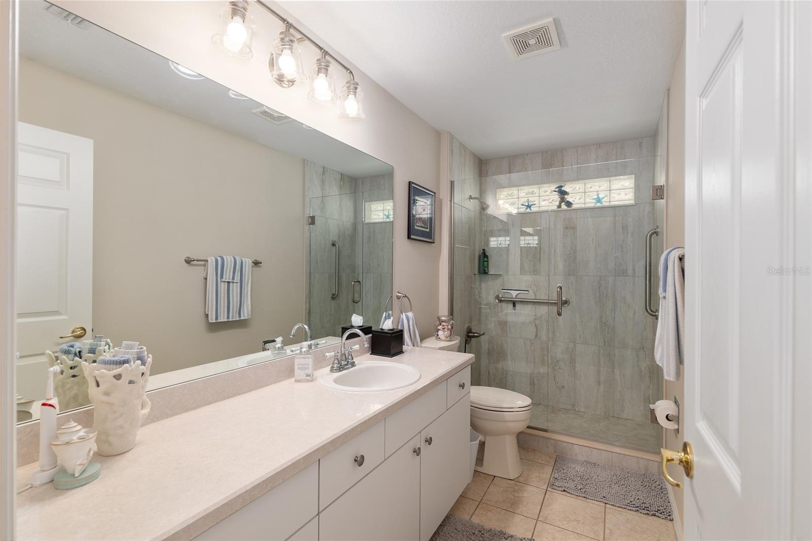 Image 42 of 71 For 6858 Sw 111th Loop