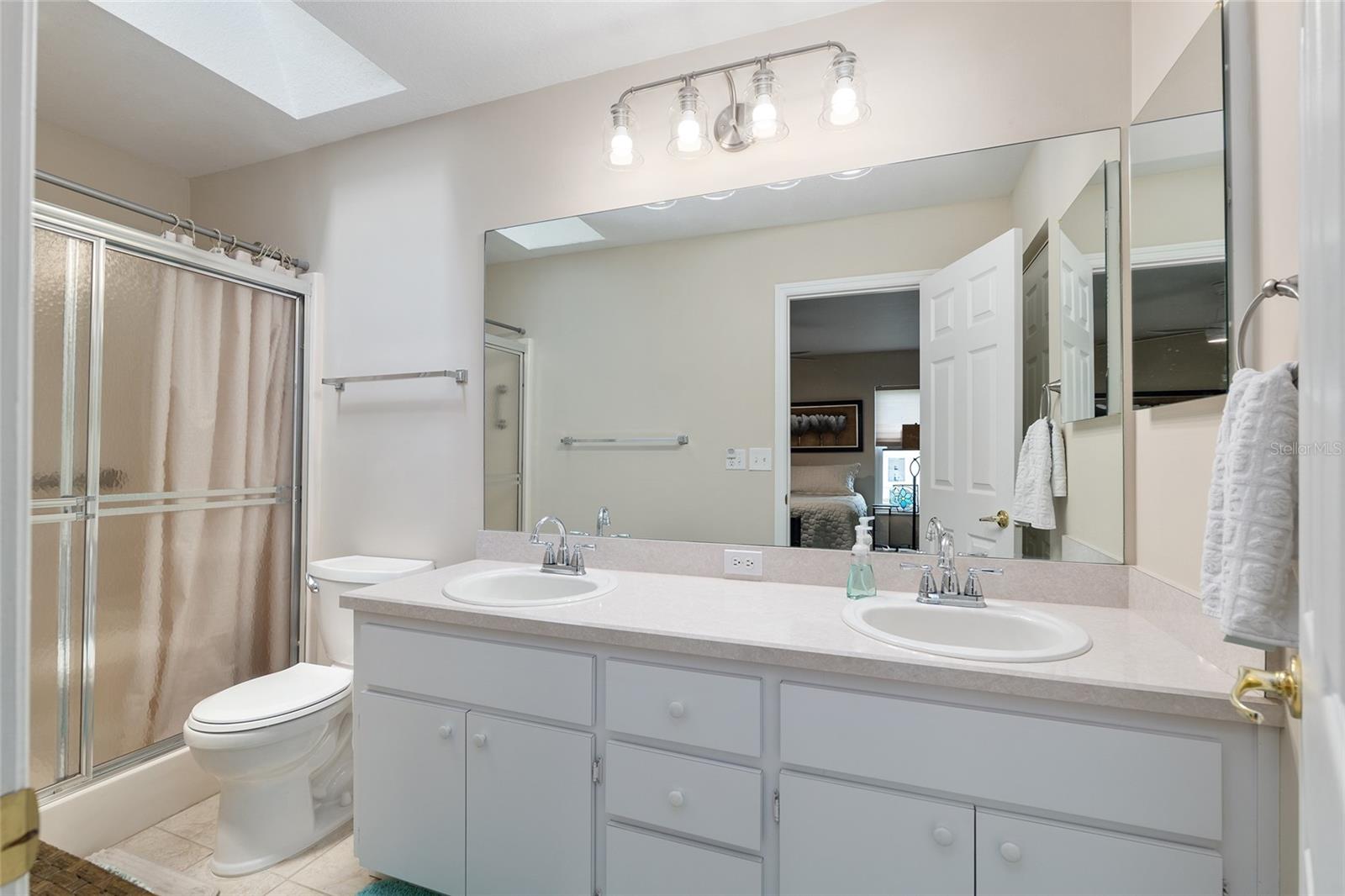 Image 48 of 71 For 6858 Sw 111th Loop