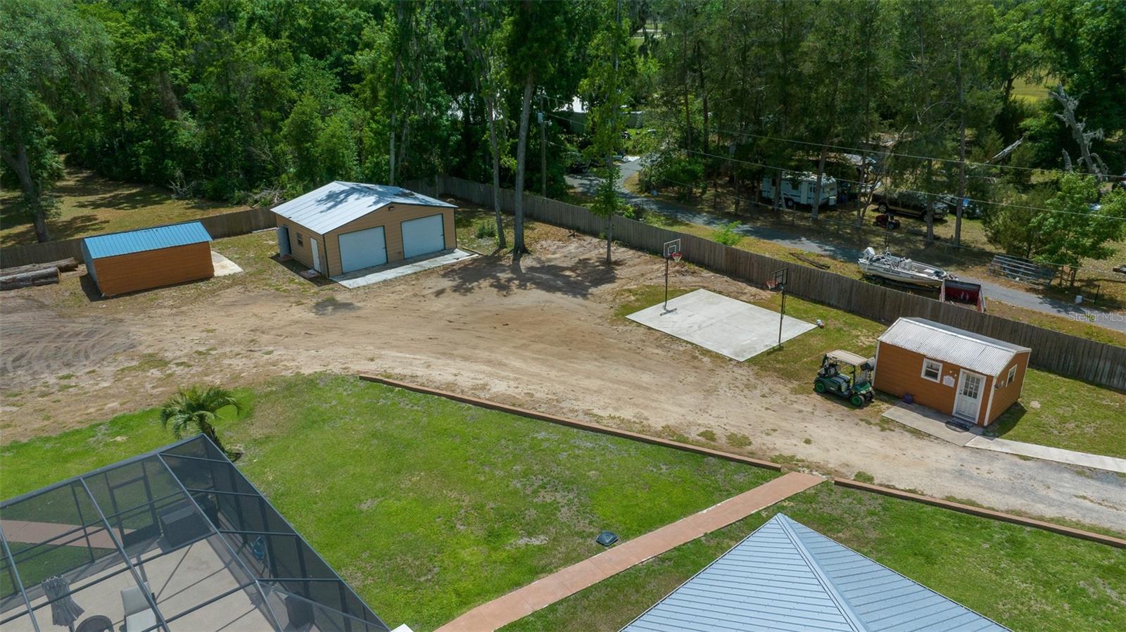 Image 18 of 88 For 3934 110th Street