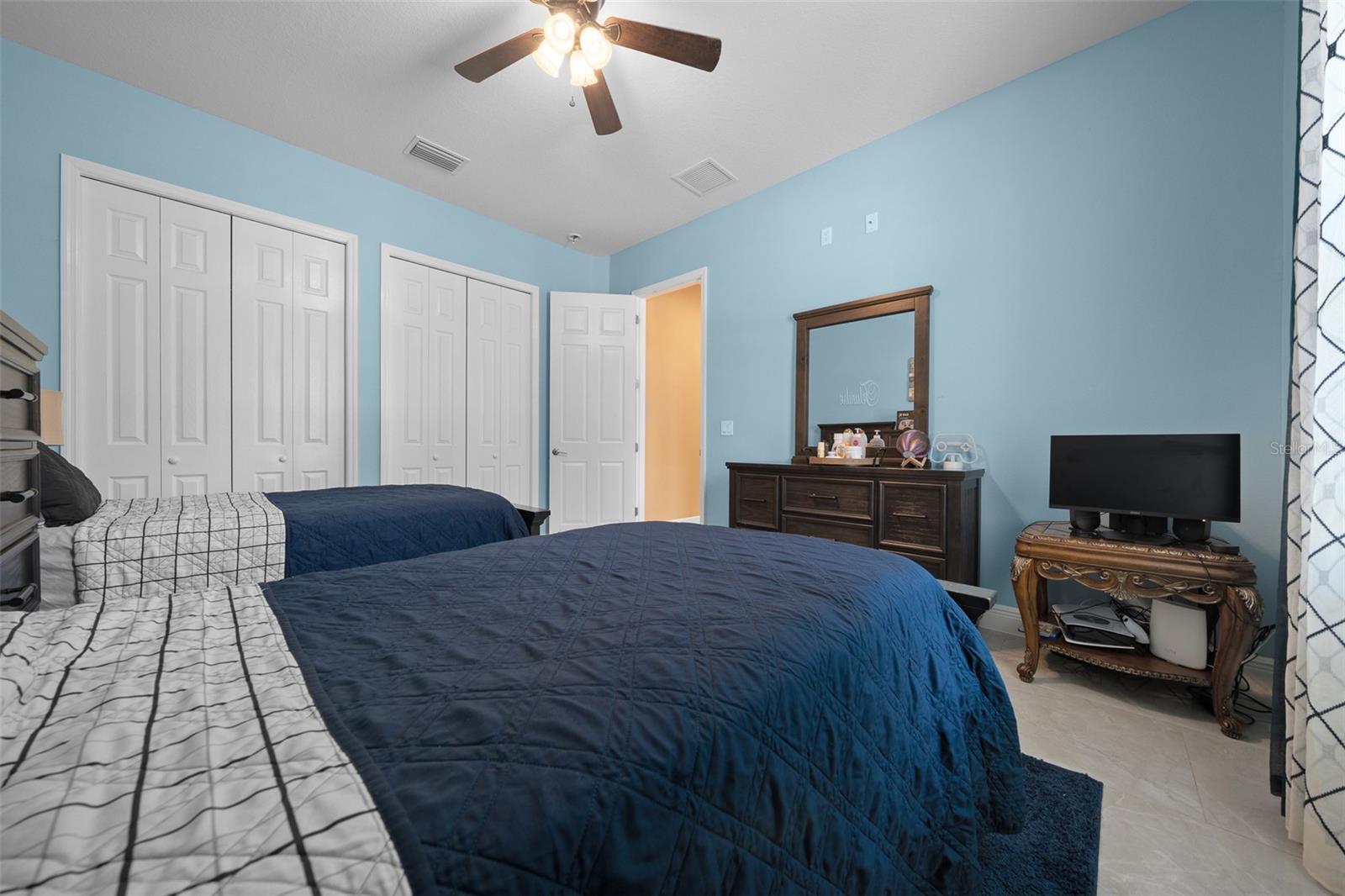 Image 64 of 88 For 3934 110th Street