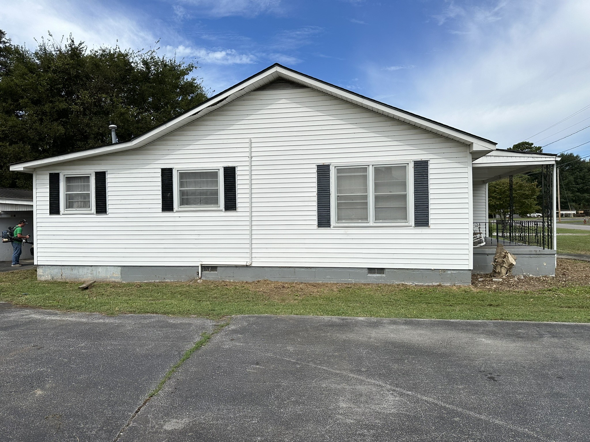 Image 4 of 71 For 6600 109th Lane