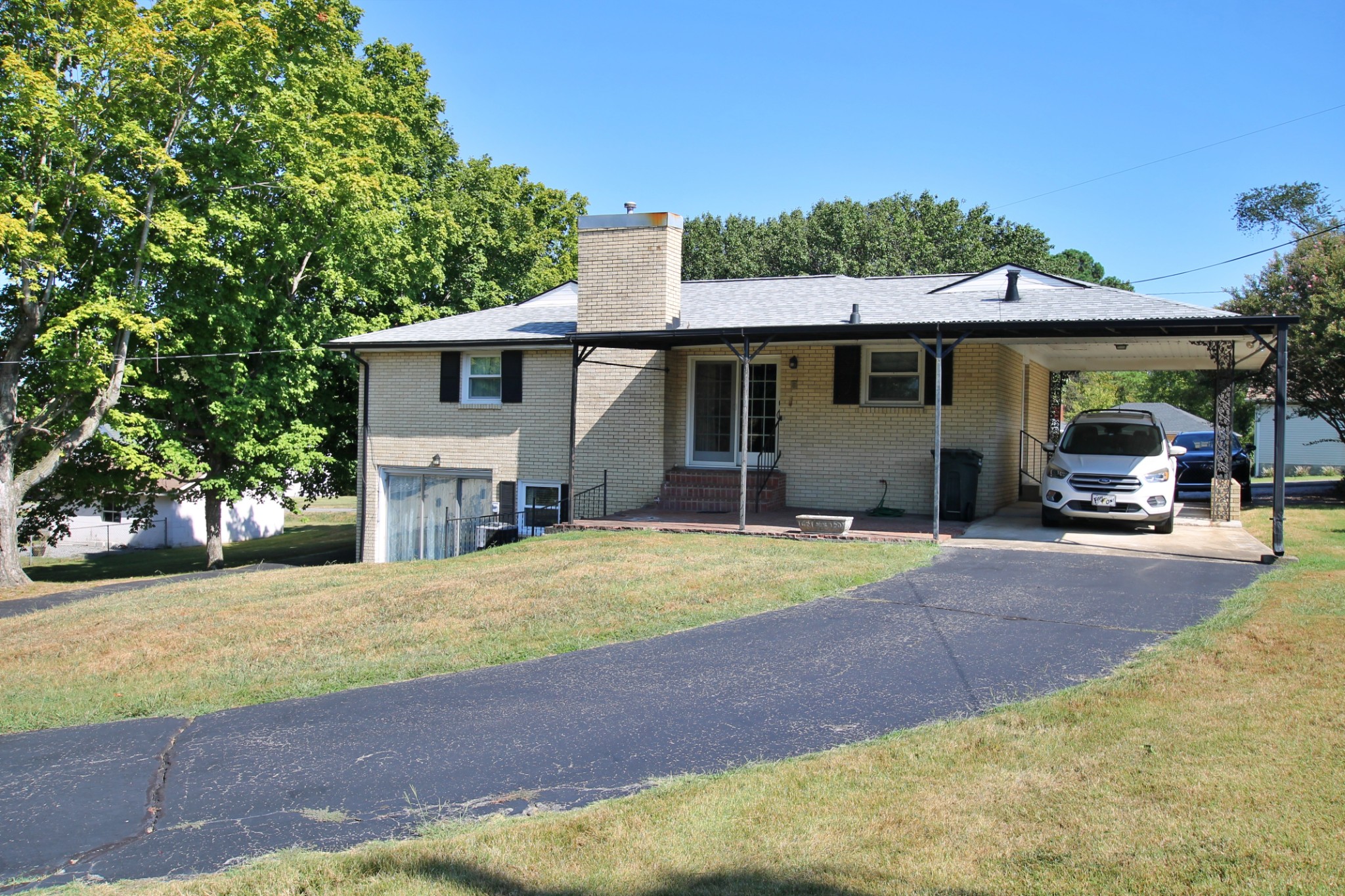 Image 18 of 63 For 13618 111th Circle