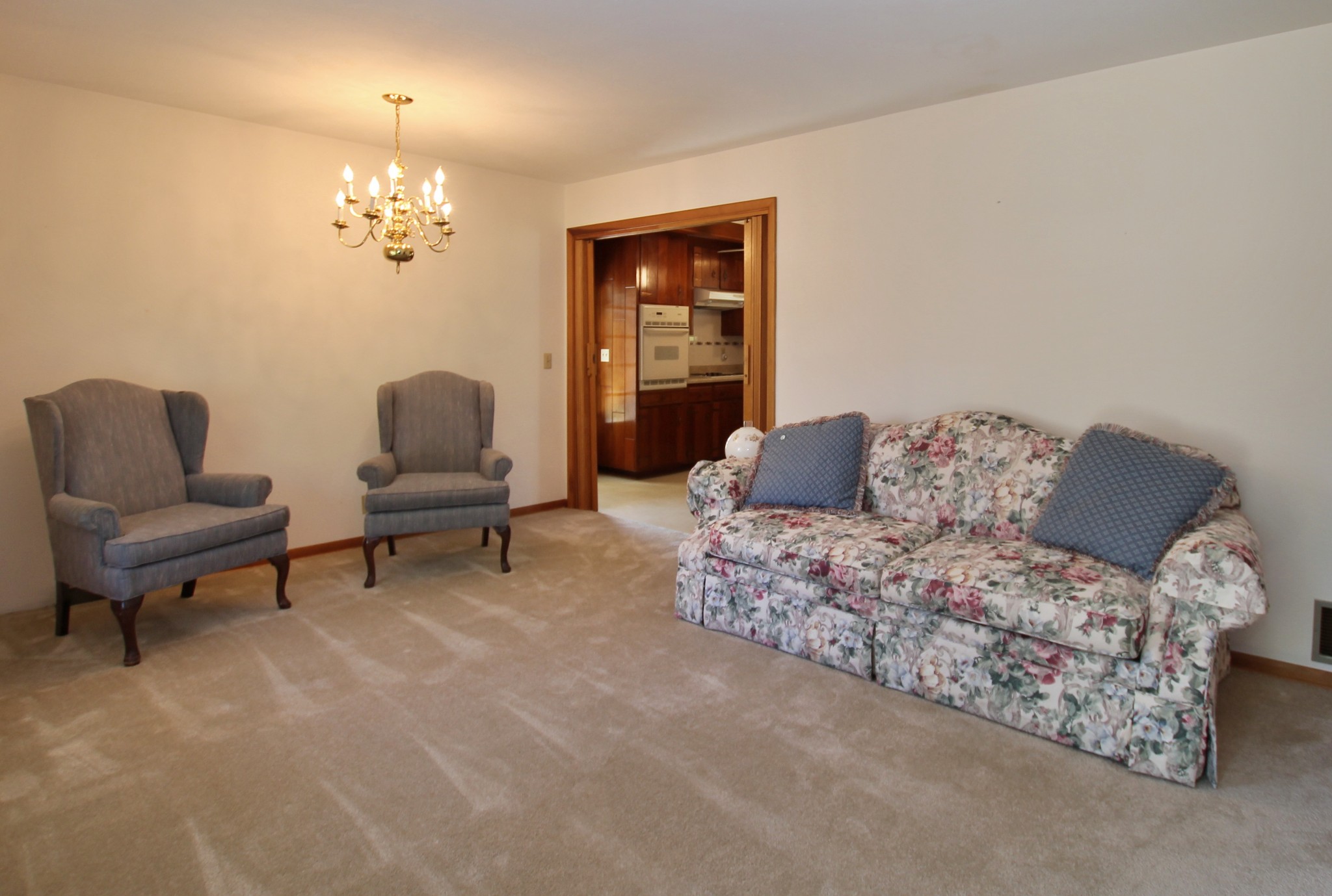 Image 6 of 63 For 13618 111th Circle