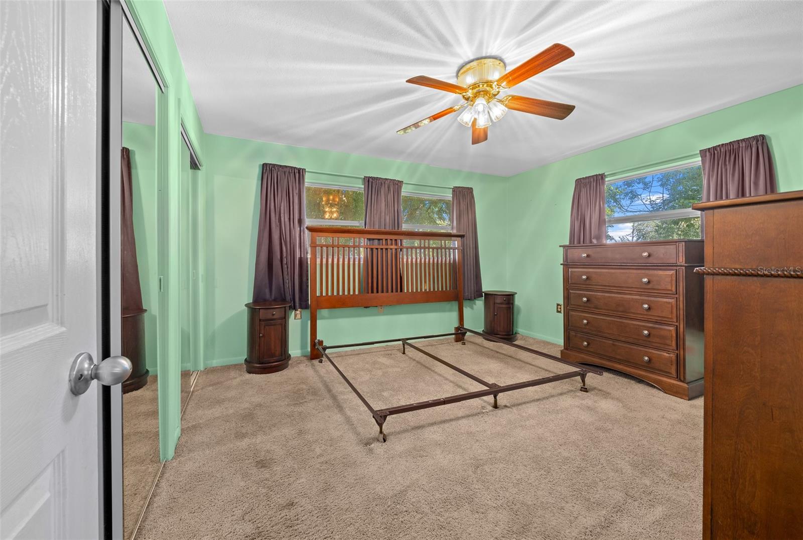 Image 12 of 40 For 31 Harrison Street