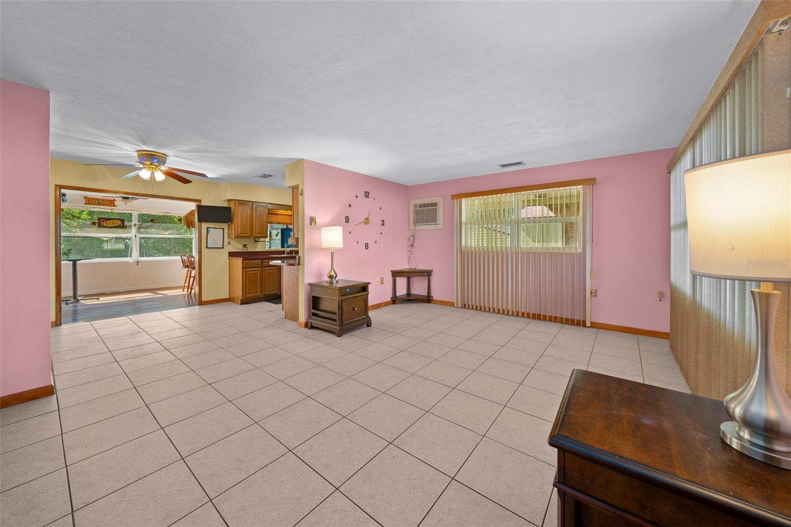 Image 16 of 40 For 31 Harrison Street