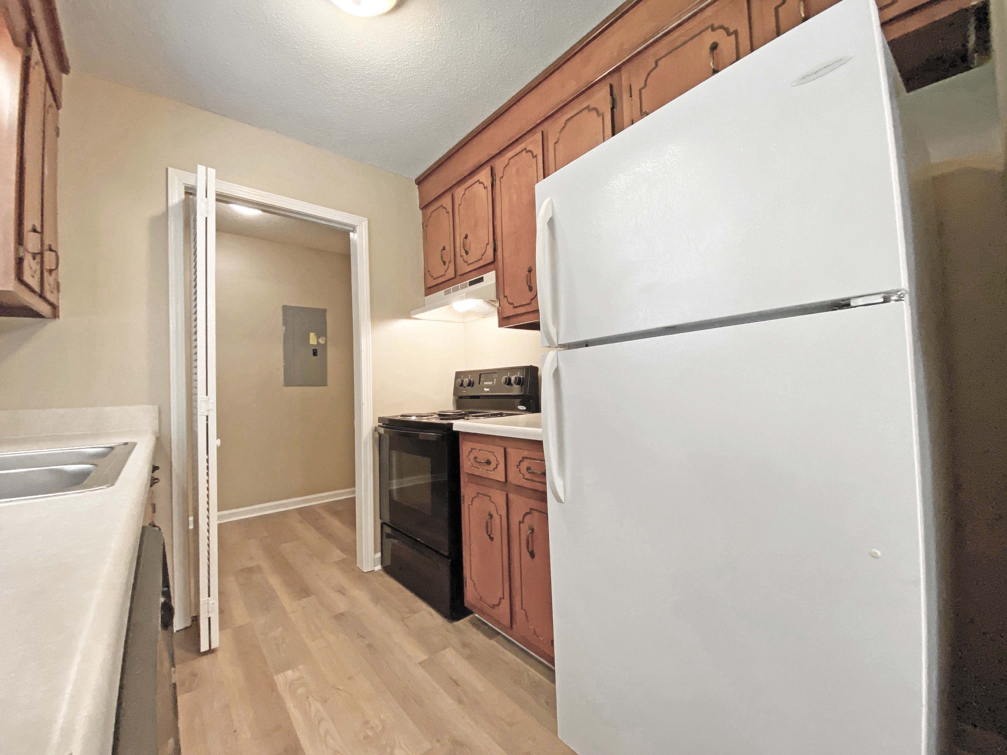 Image 12 of 43 For 13855 27th Avenue